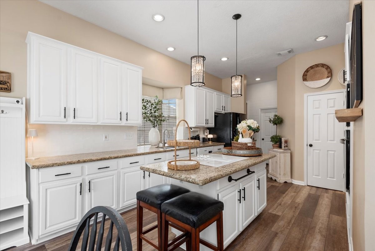 15214 Evergreen Knoll Lane, Cypress, TX 77433