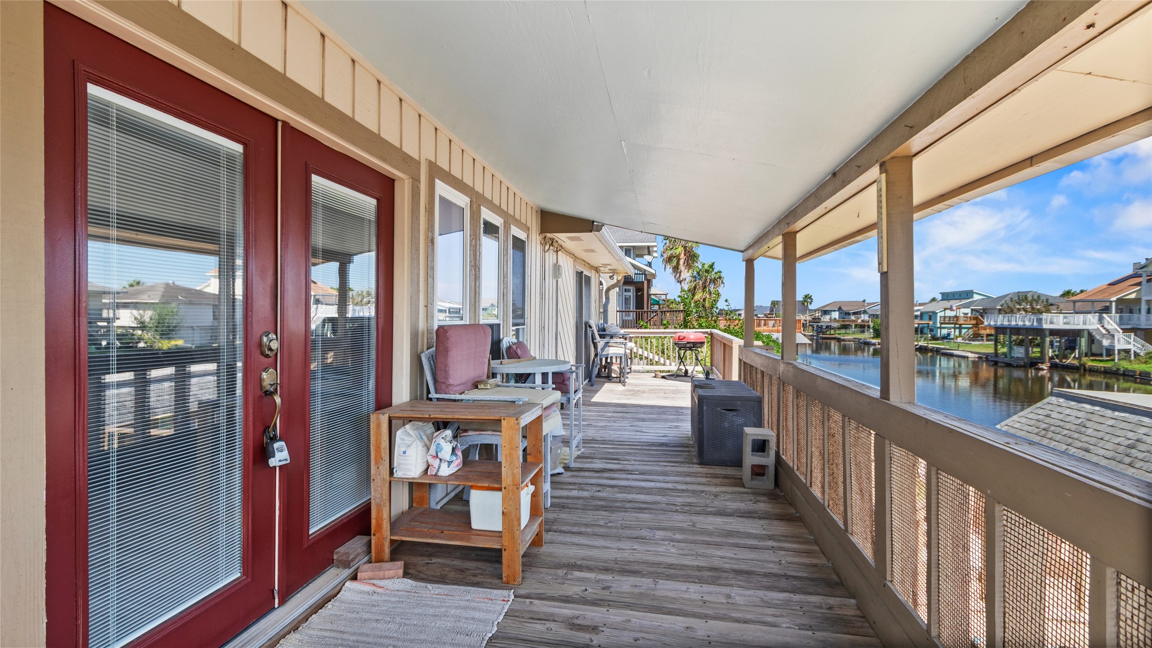 Upstairs deck overlooking the canal