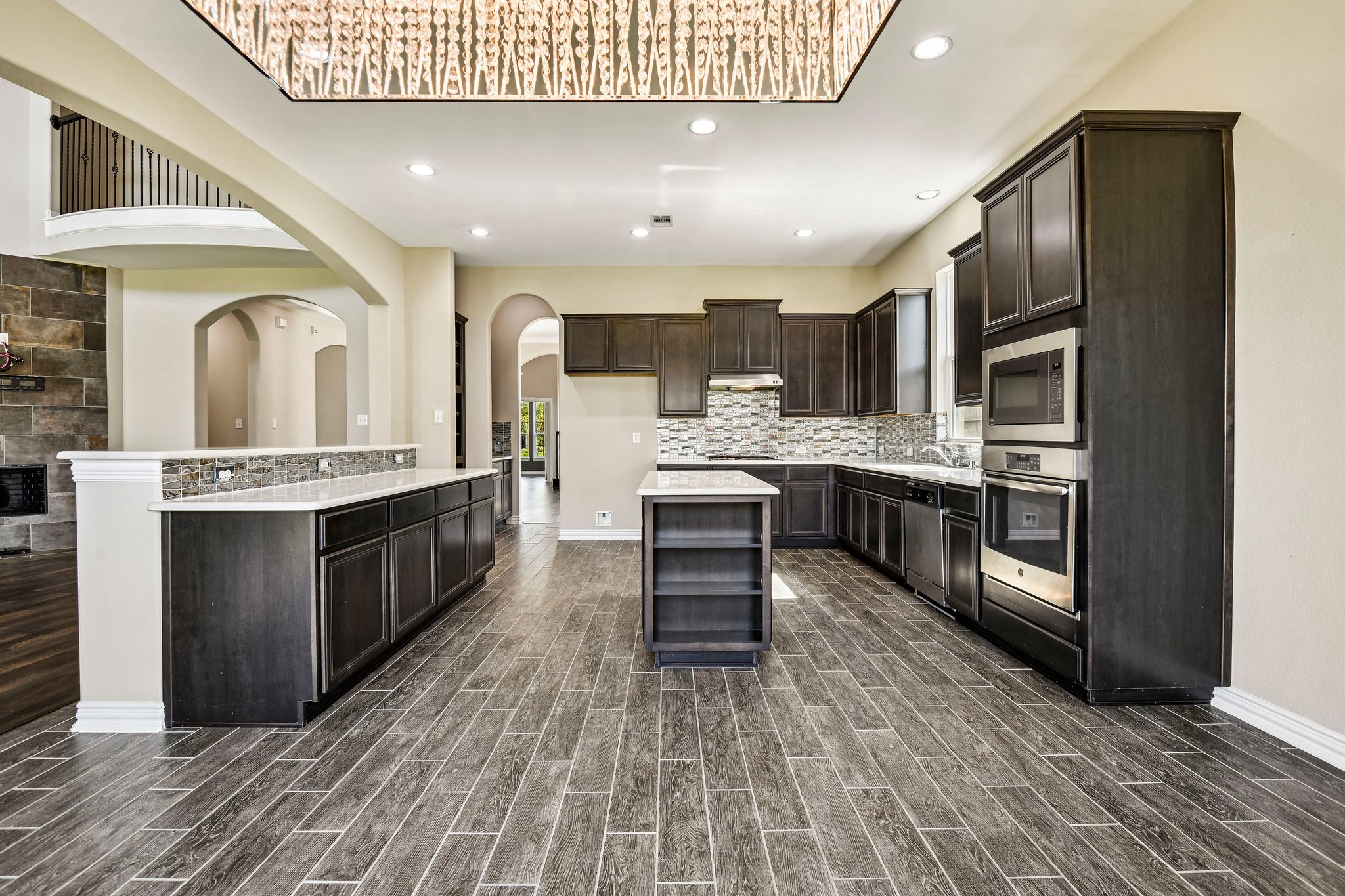2414 Trocadero Lane, League City, TX 77573 2414 Trocadero Lane, League City, TX 77573