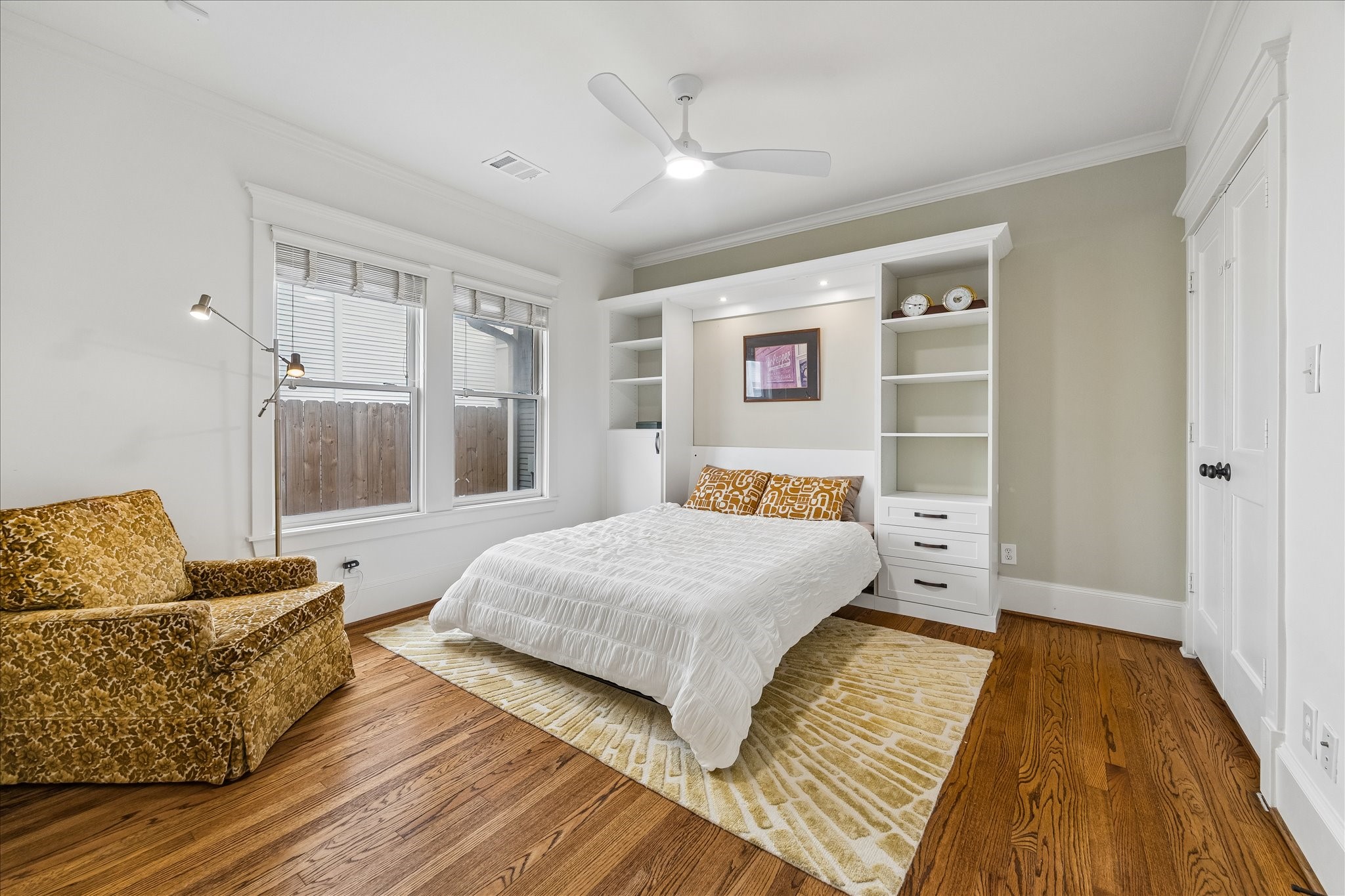 702 Algregg Street, Houston, TX 77008