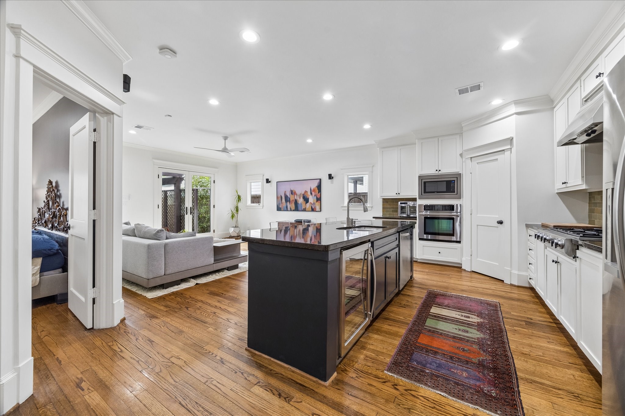 702 Algregg Street, Houston, TX 77008