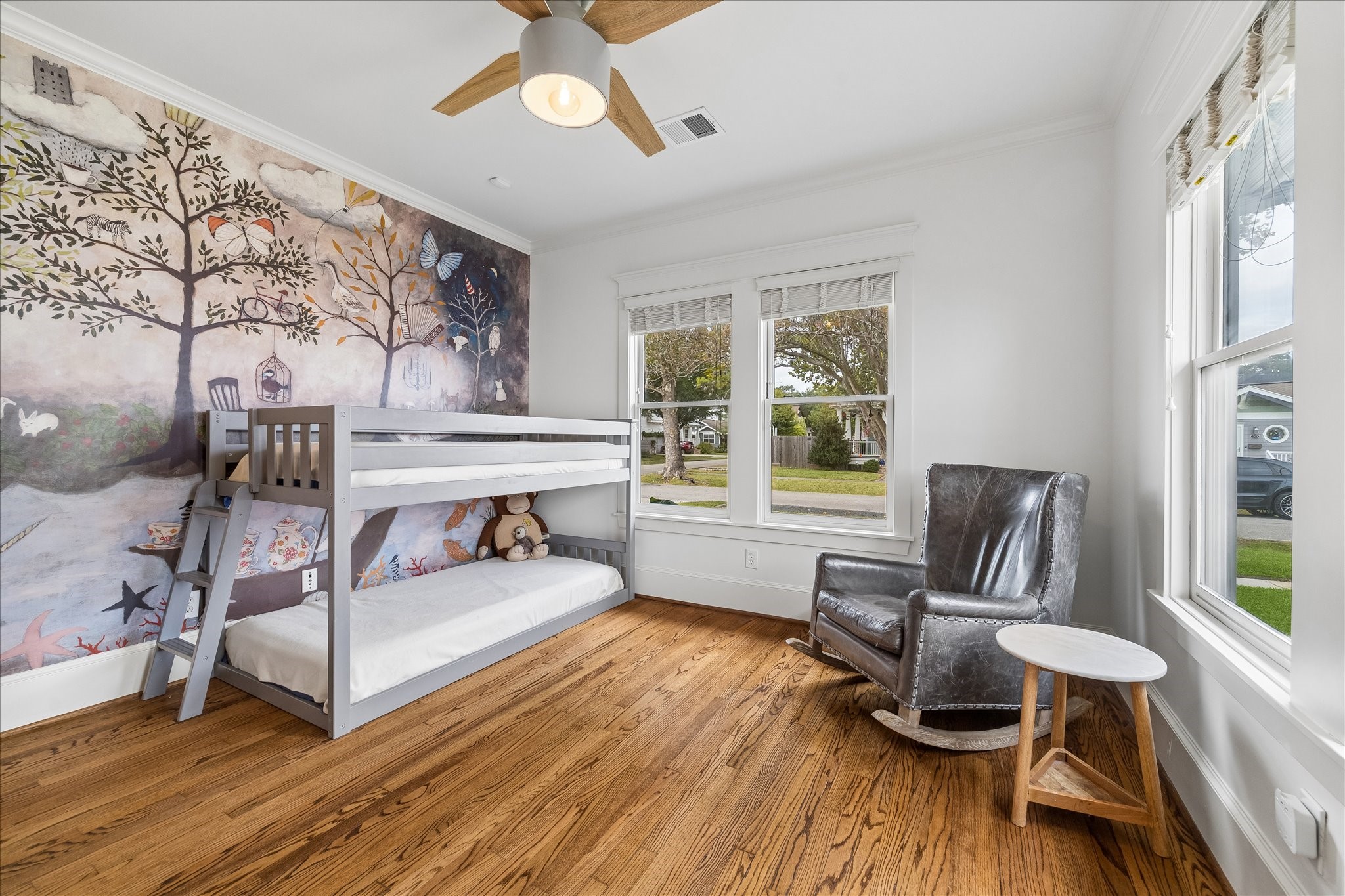 702 Algregg Street, Houston, TX 77008