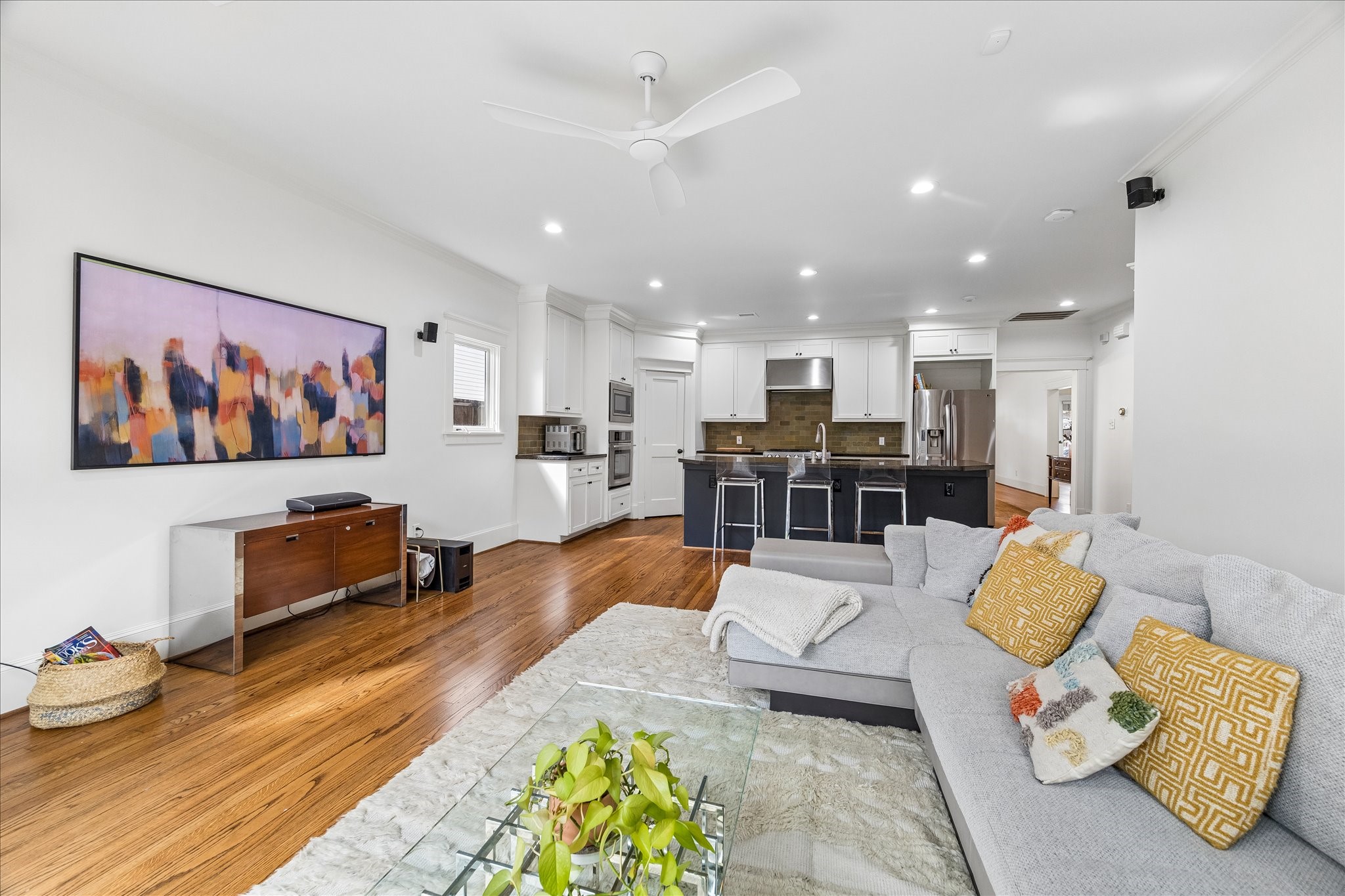 702 Algregg Street, Houston, TX 77008