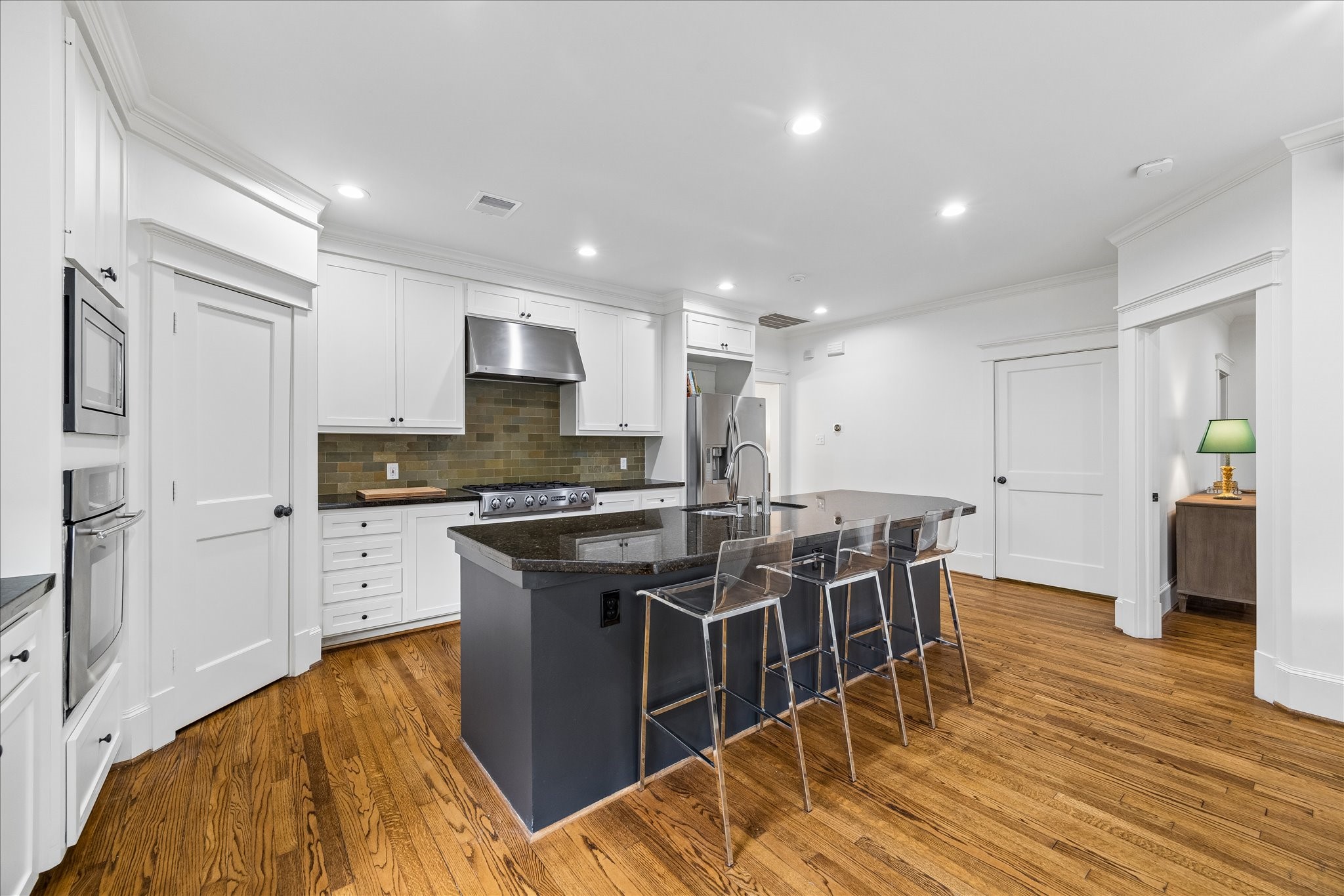 702 Algregg Street, Houston, TX 77008