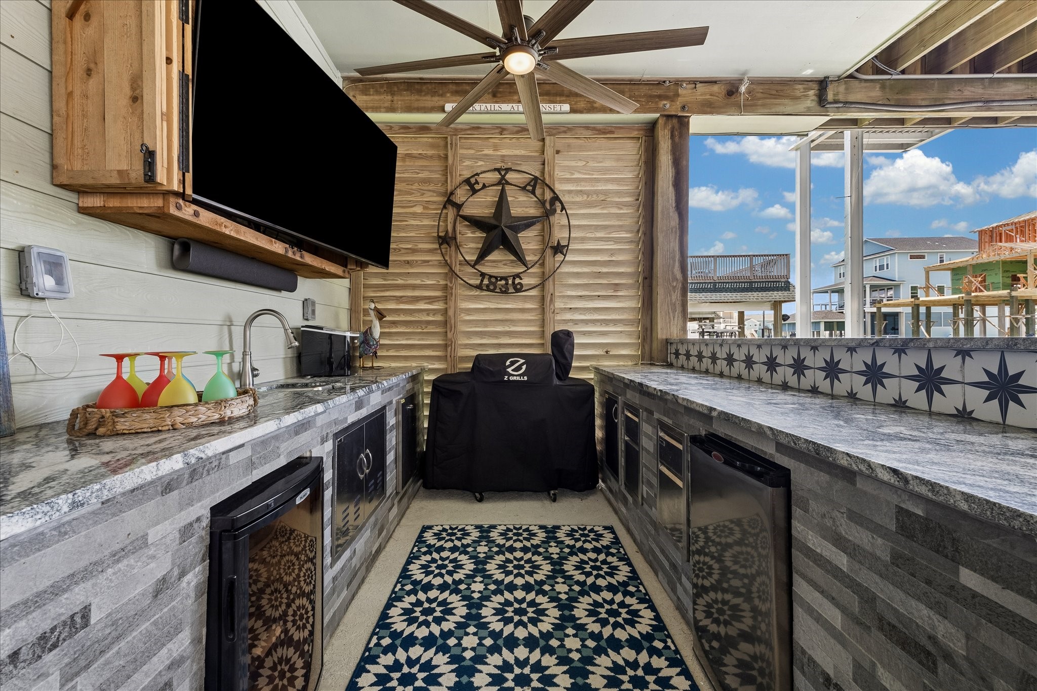Outdoor kitchen
