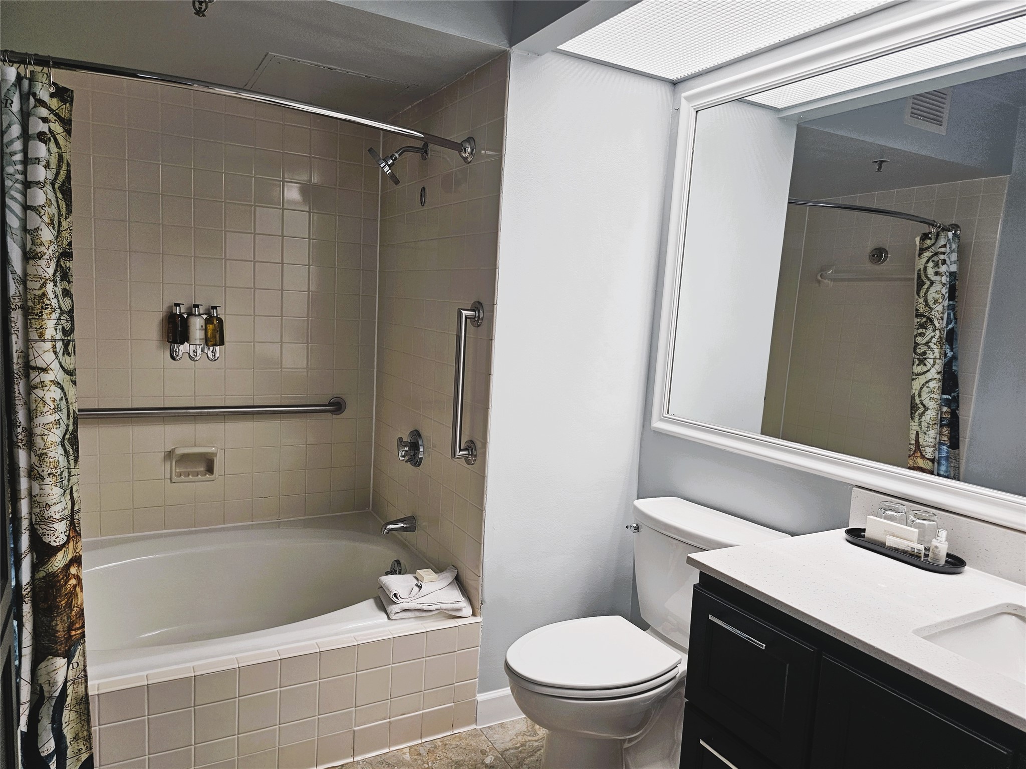 Primaty Bathroom