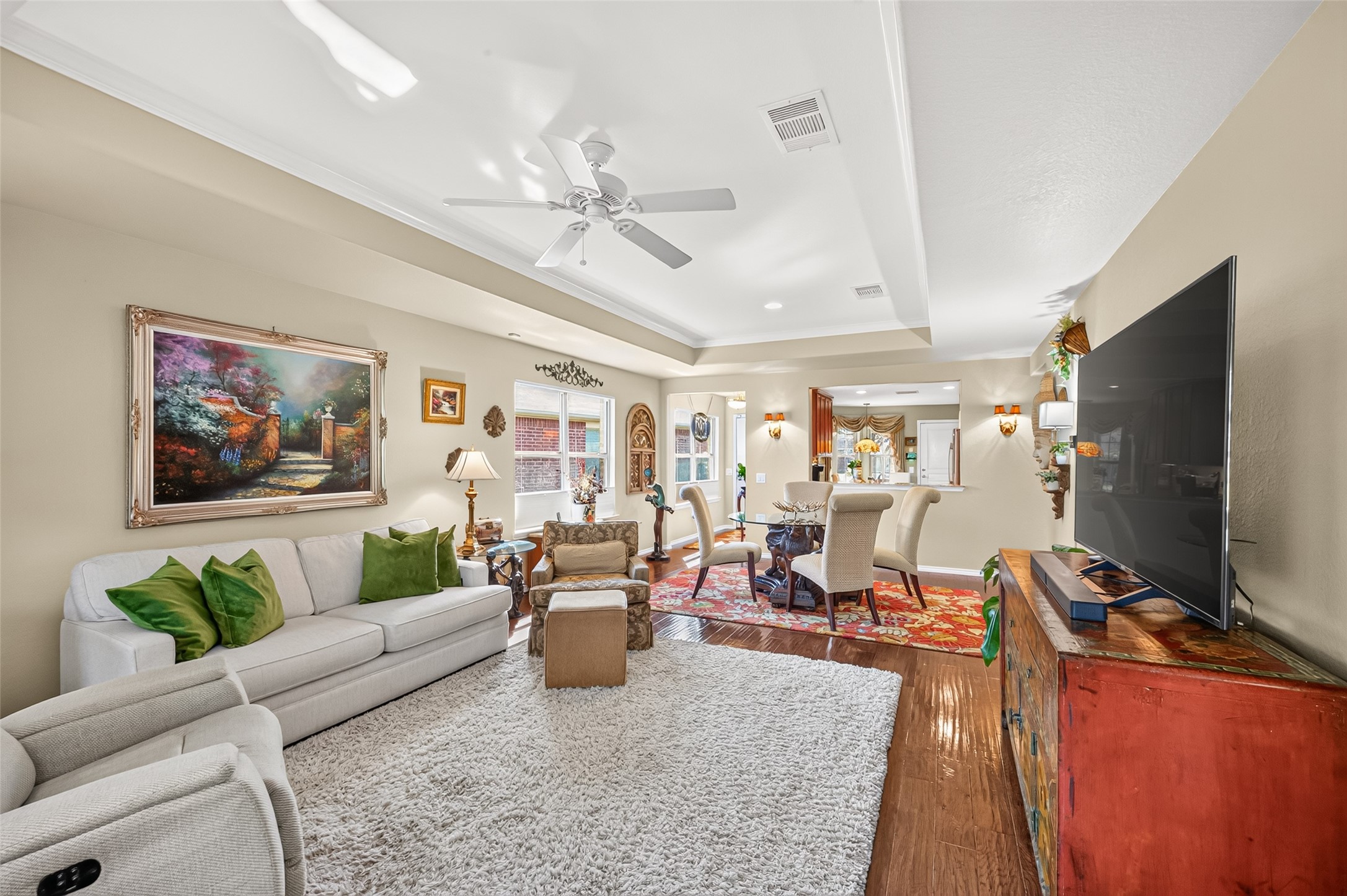 Plenty of room to settle in and enjoy your favorite company. Plenty of room to settle in and enjoy your favorite company.