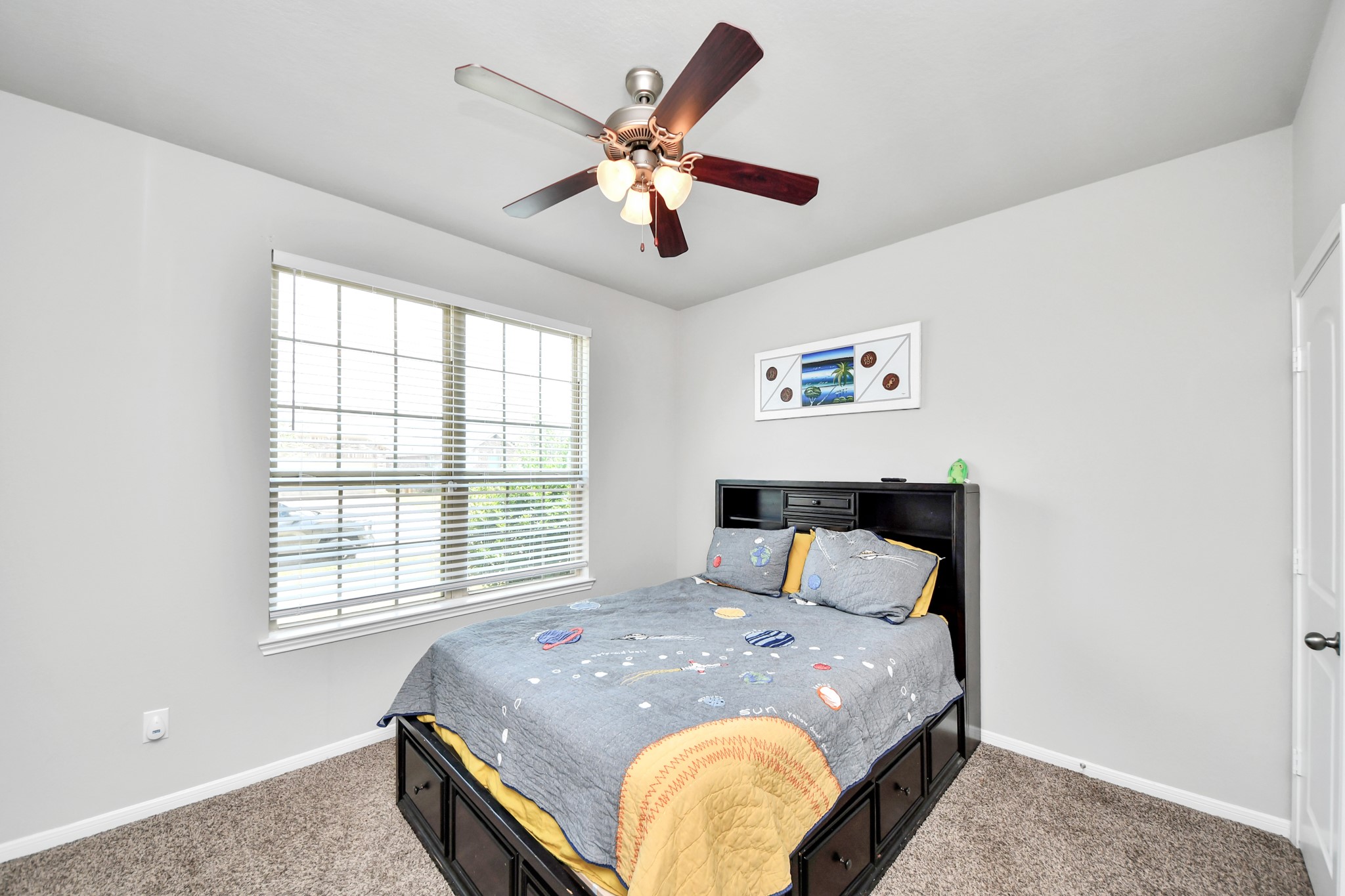 1st floor guestroom
