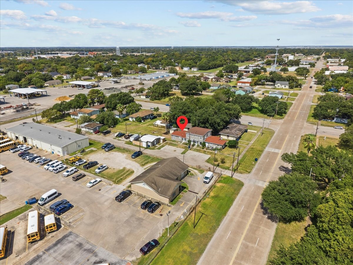 Excellent access to Galveston!