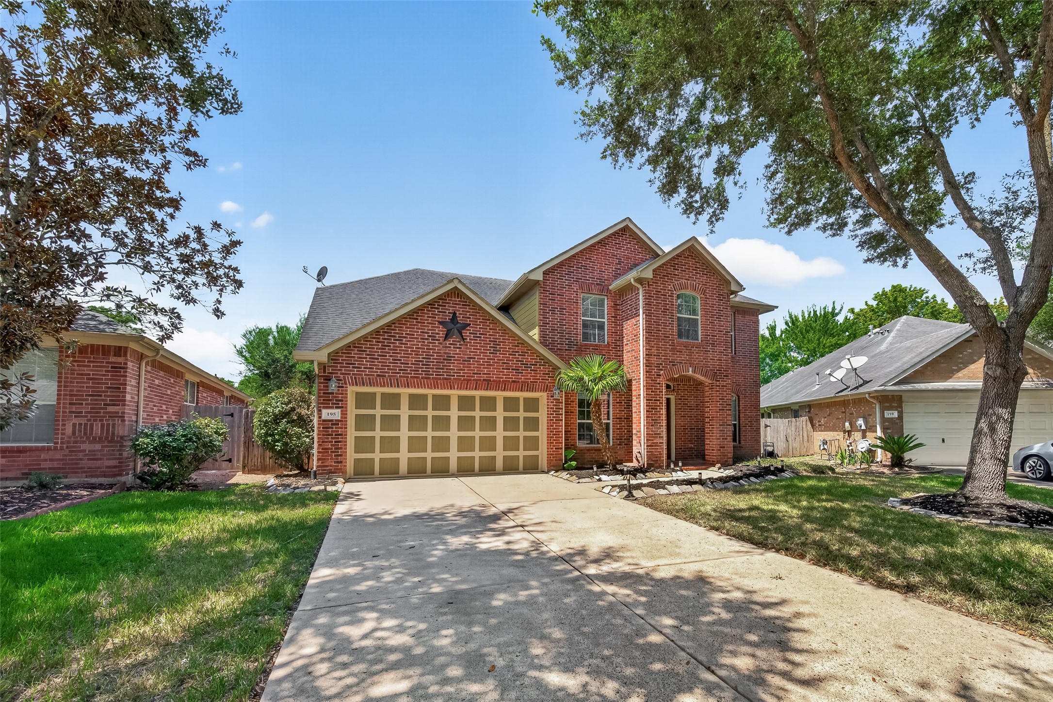 195 Copper Stream Ln, Richmond, TX 77406