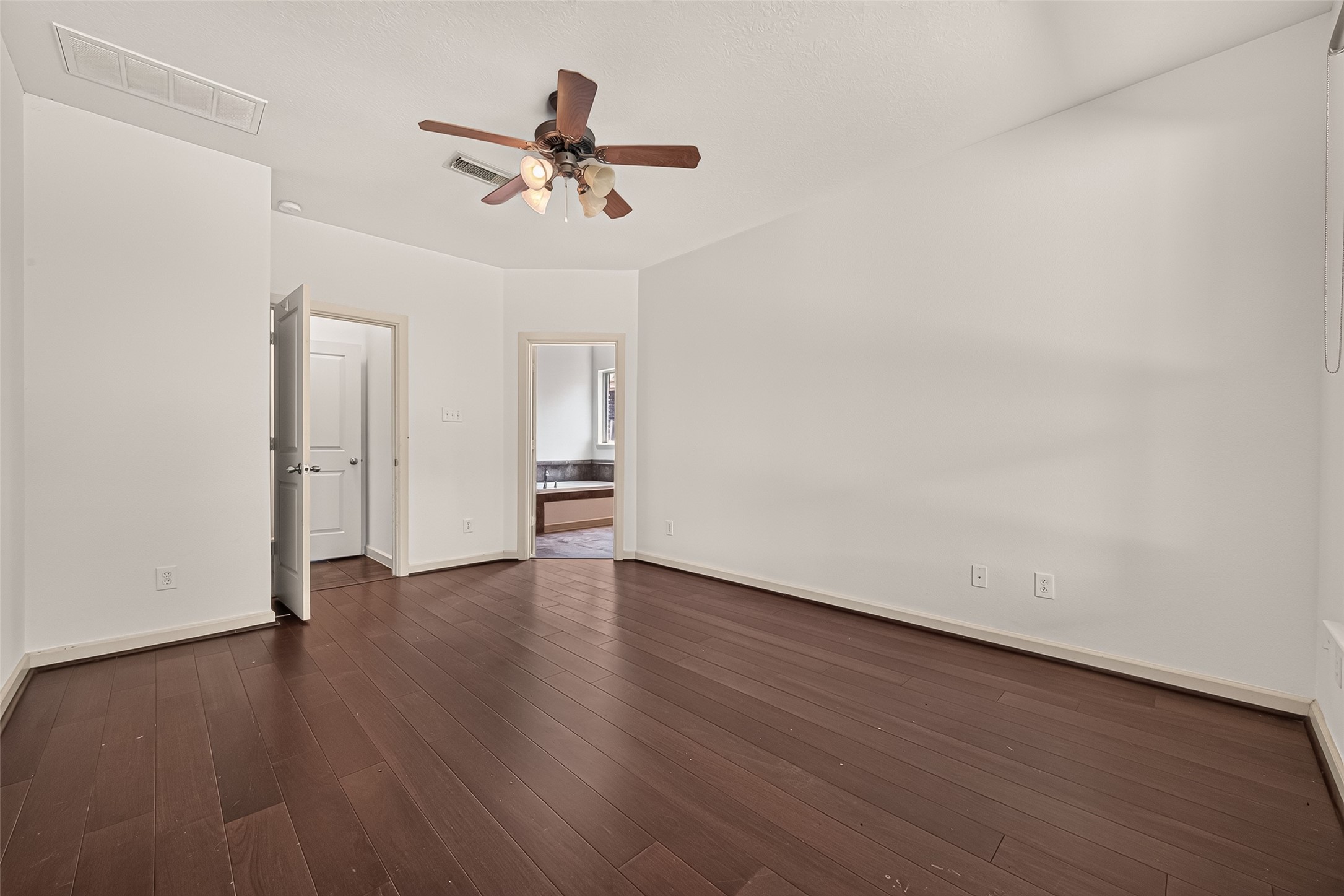 195 Copper Stream Ln, Richmond, TX 77406