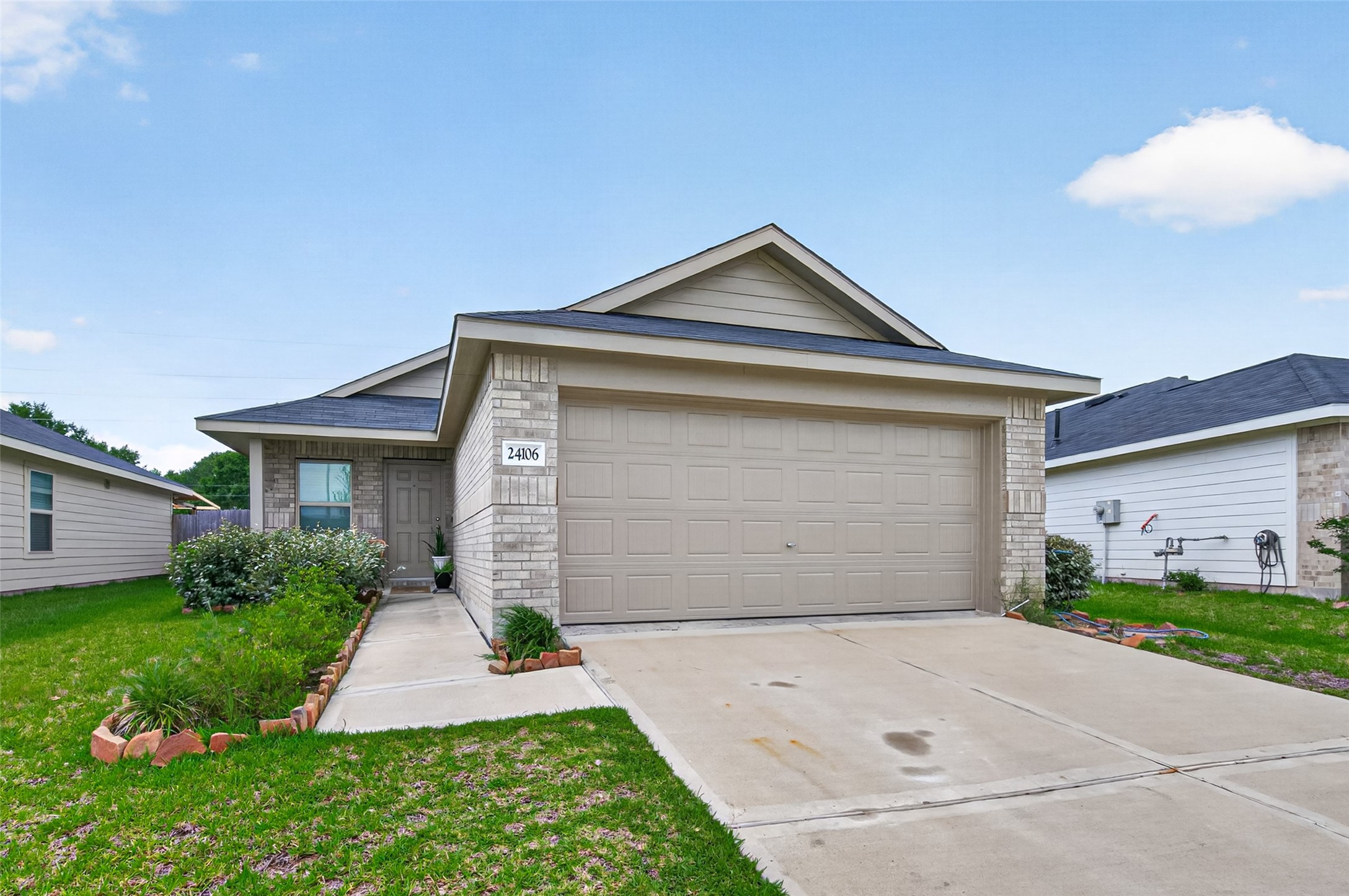 24106 Maple Turn Lane, Hockley, TX 77447 24106 Maple Turn Lane, Hockley, TX 77447