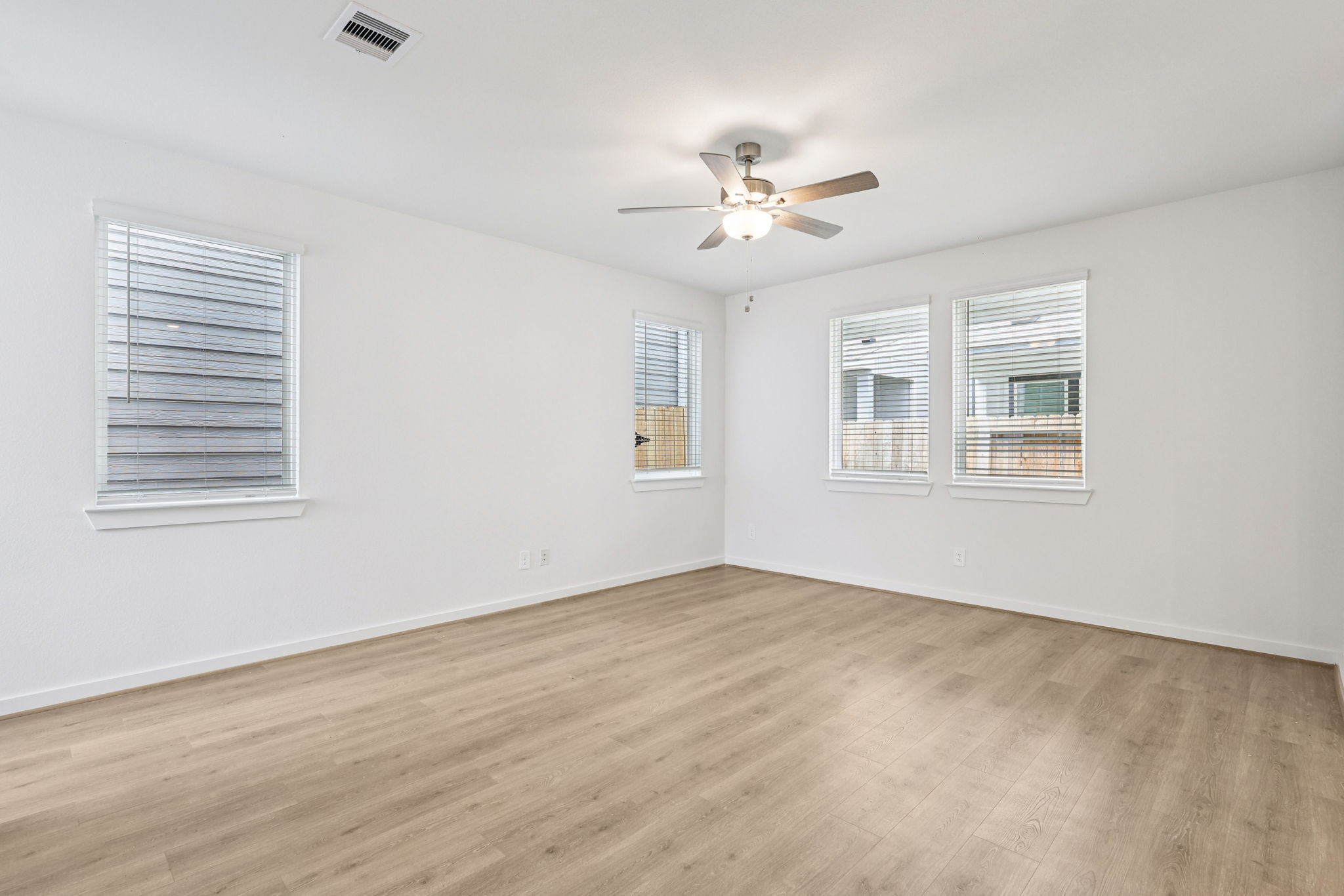 Photo is not of the actual home, but is an inspirational photo of builder's model home and may depict options, furnishings, and/or decorator features that are not included.