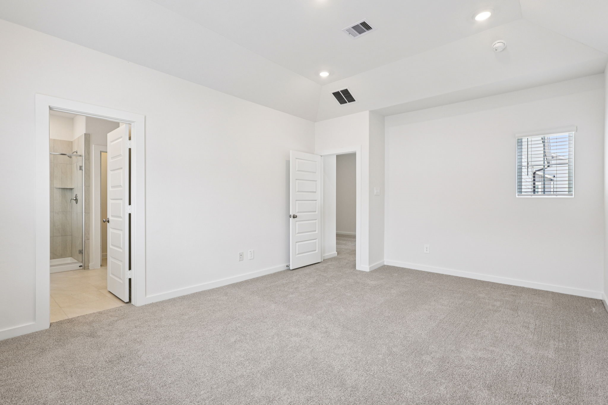 Photo is not of the actual home, but is an inspirational photo of builder's model home and may depict options, furnishings, and/or decorator features that are not included.