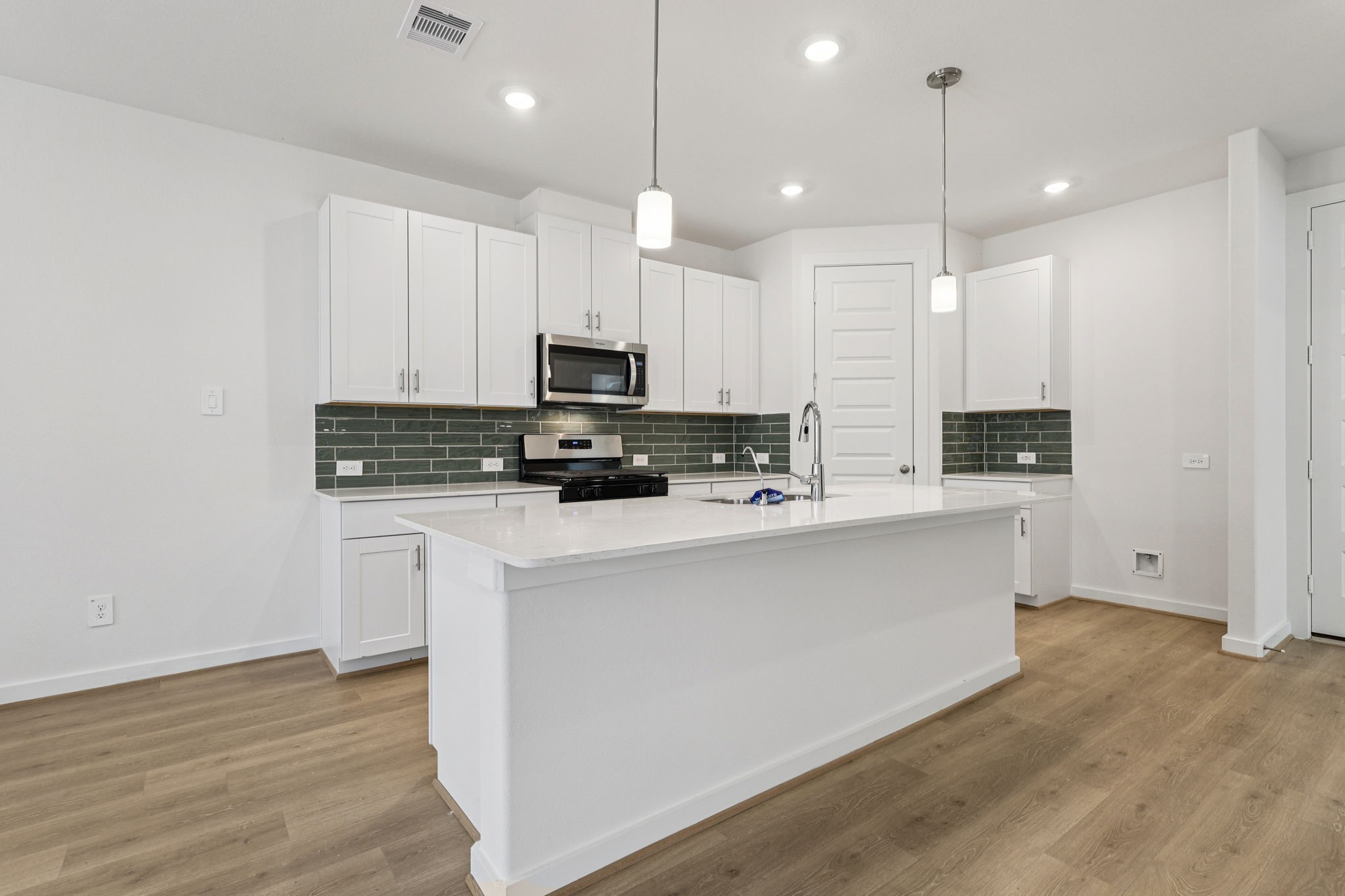 Photo is not of the actual home, but is an inspirational photo of builder's model home and may depict options, furnishings, and/or decorator features that are not included.