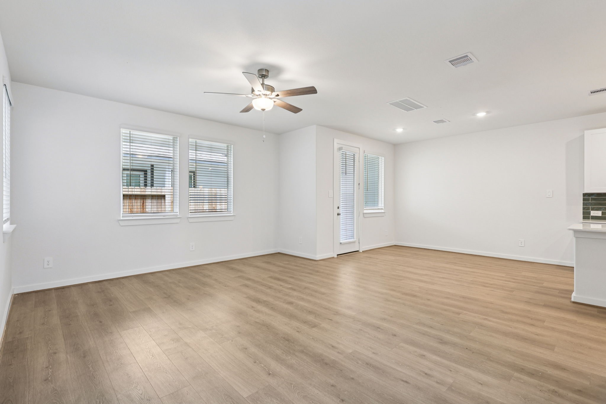 Photo is not of the actual home, but is an inspirational photo of builder's model home and may depict options, furnishings, and/or decorator features that are not included.