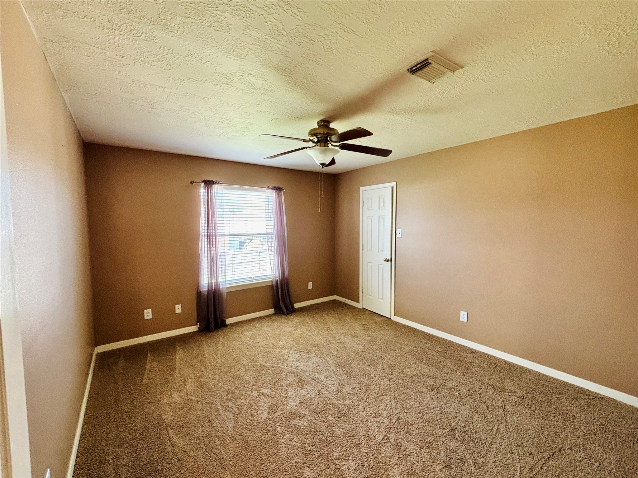 3018 Misty Isle Ct, Dickinson, TX 77539 3018 Misty Isle Ct, Dickinson, TX 77539