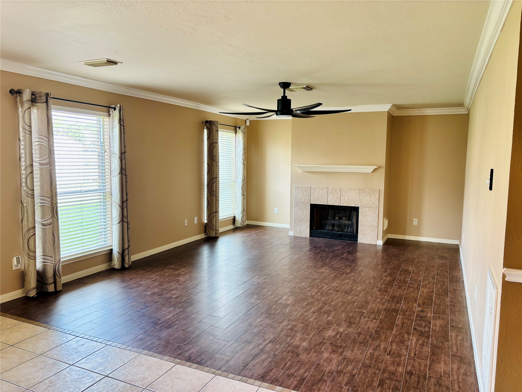 3018 Misty Isle Ct, Dickinson, TX 77539 3018 Misty Isle Ct, Dickinson, TX 77539