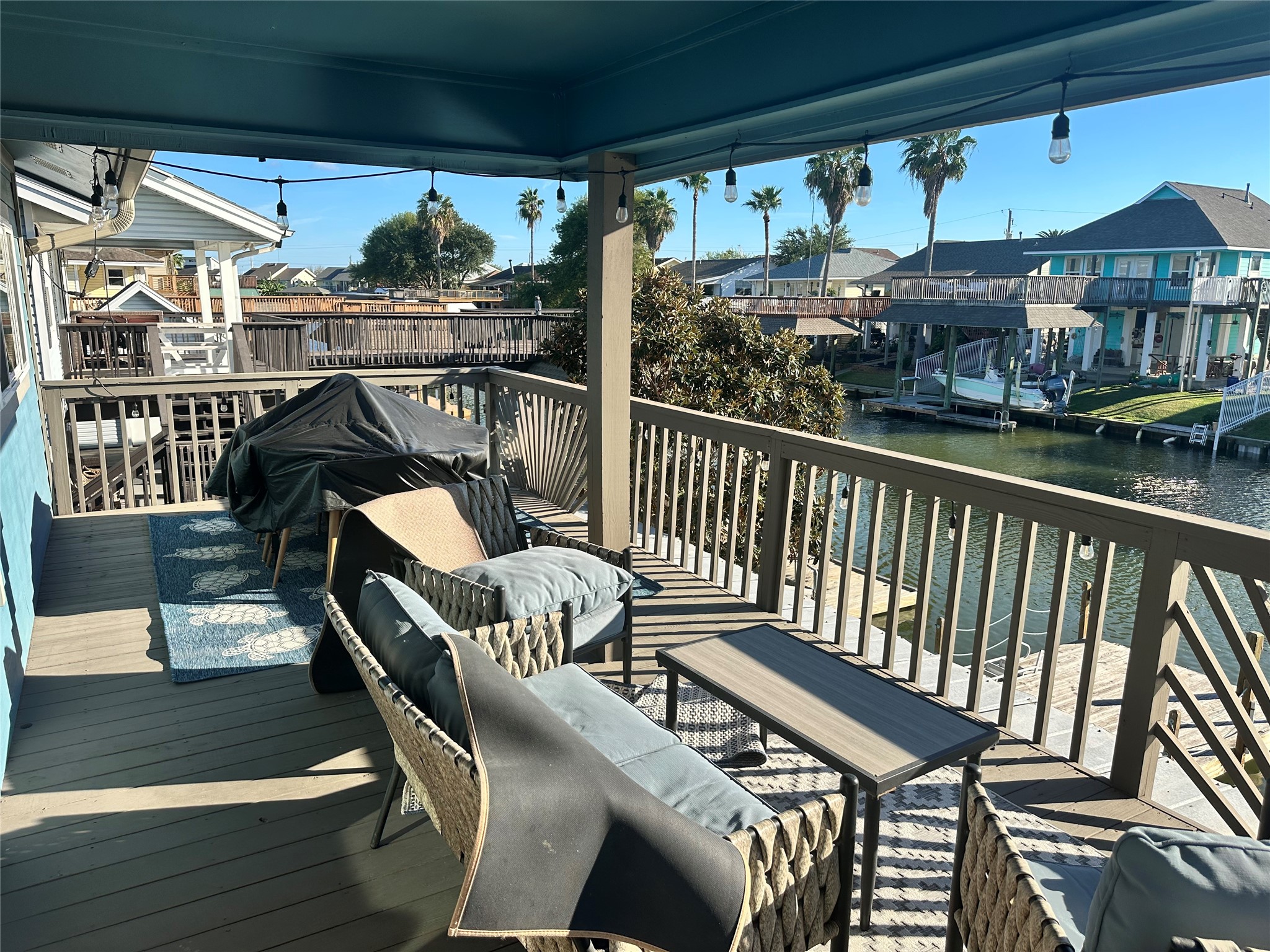30 N Curlew Street, La Marque, TX 77568