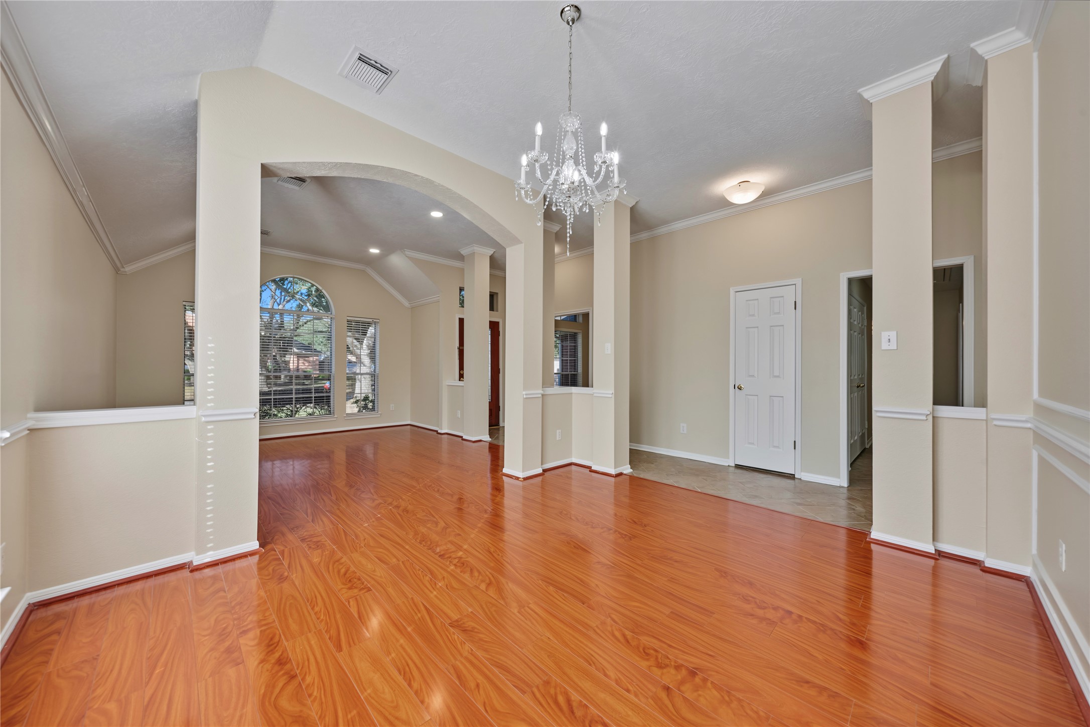102 Crimson Bay Drive, League City, TX 77573 102 Crimson Bay Drive, League City, TX 77573
