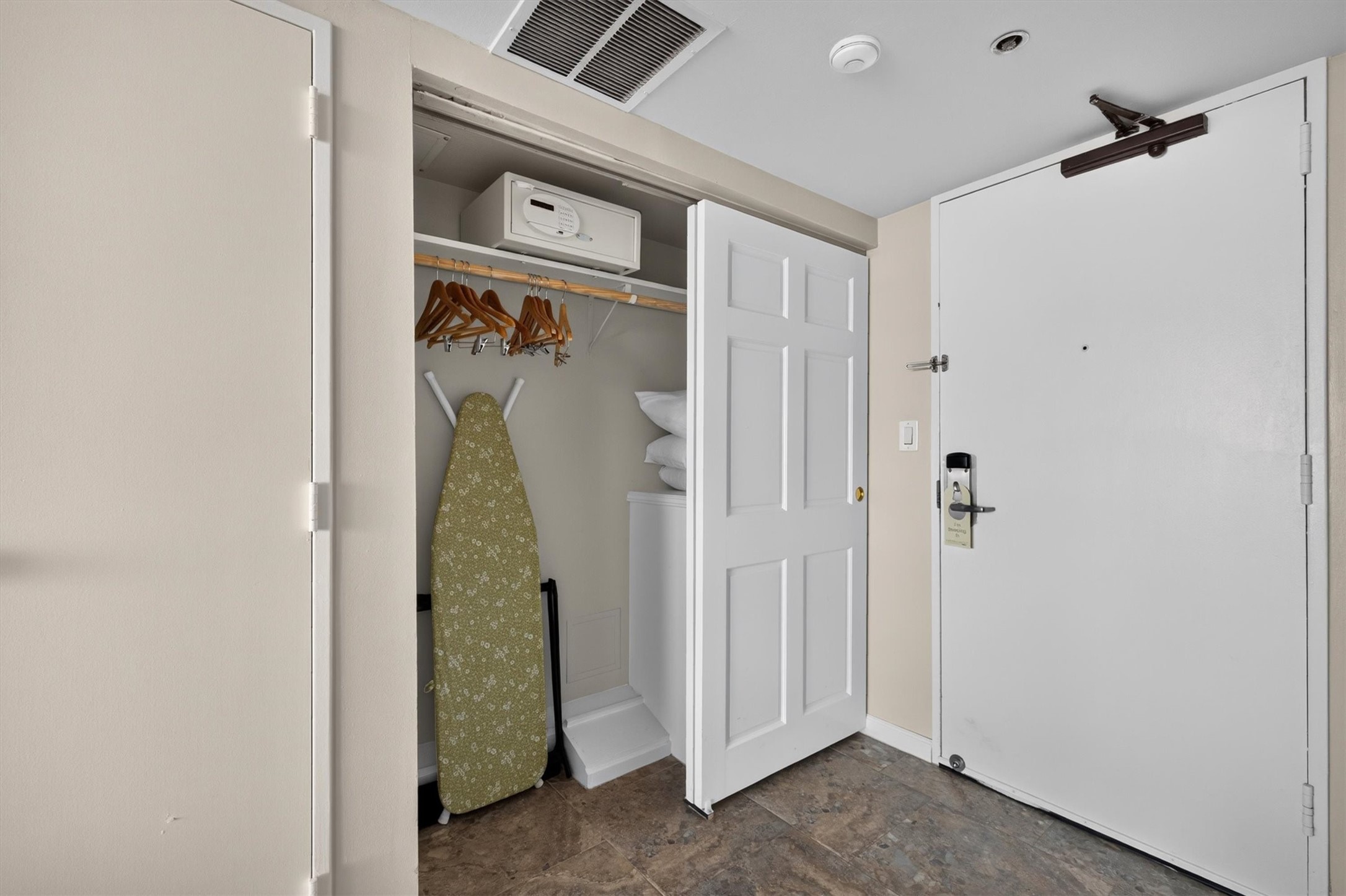 CLOSET AND STORAGE UNIT.