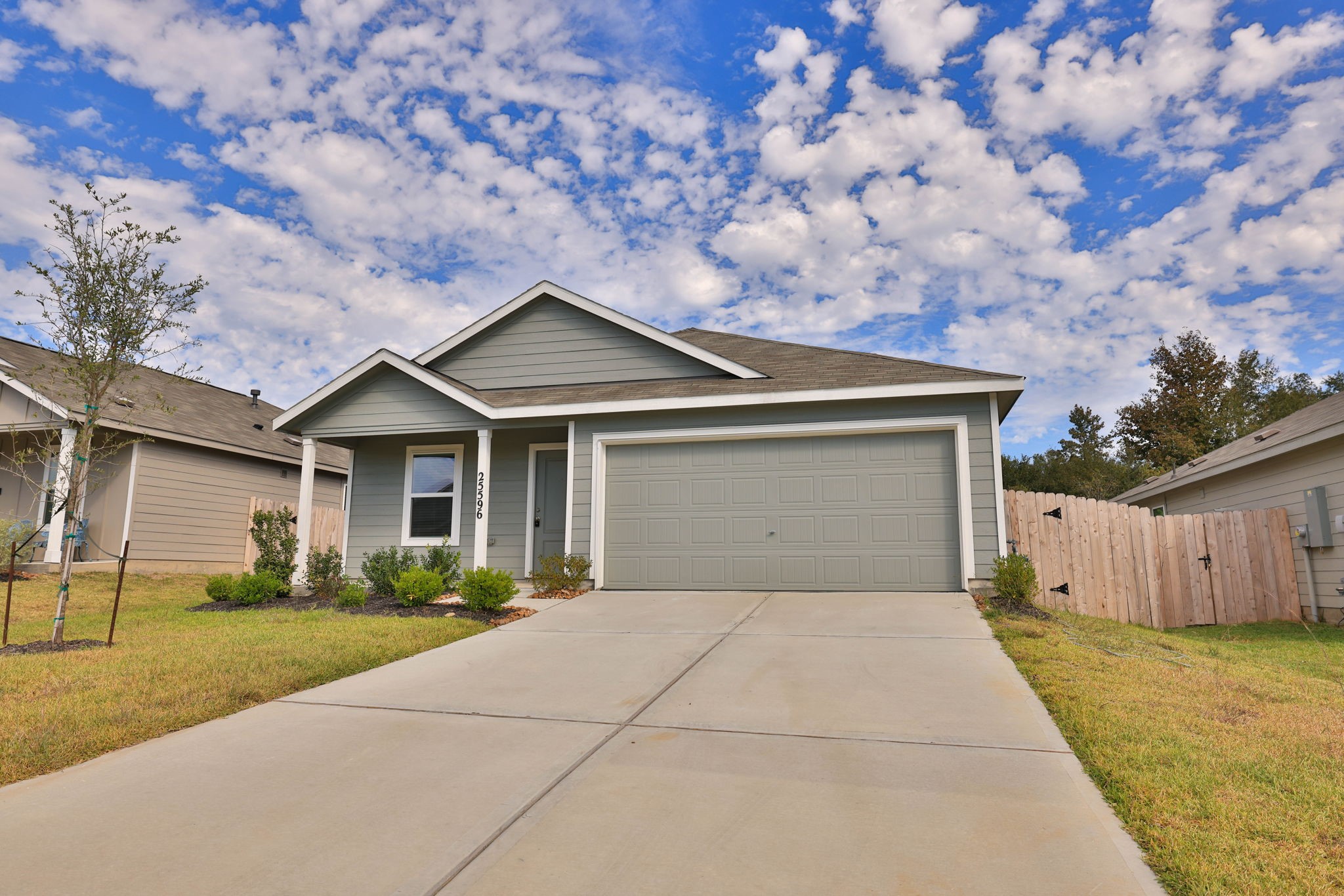 25596 Rose Creek Drive, Cleveland, TX 77328