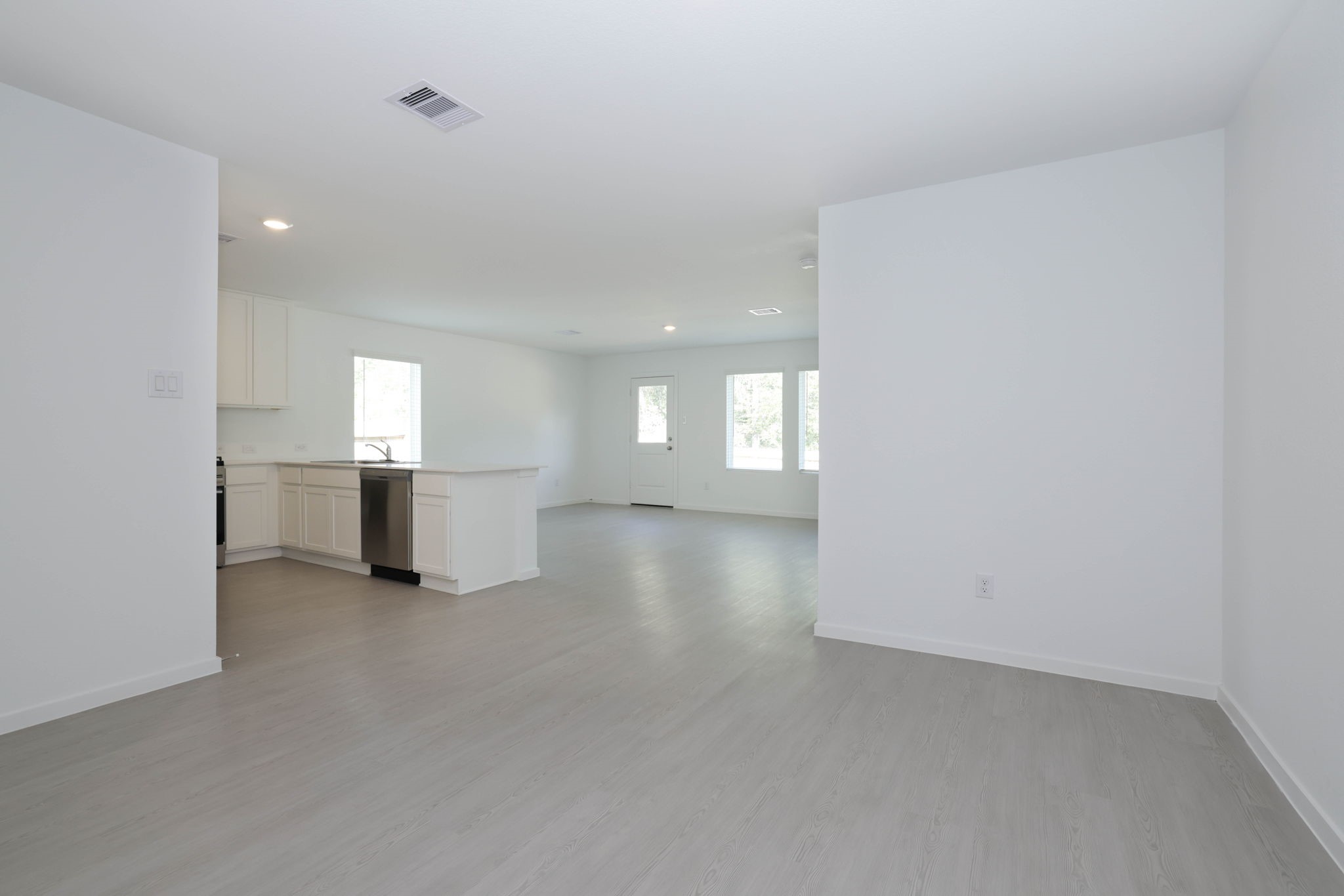 25596 Rose Creek Drive, Cleveland, TX 77328