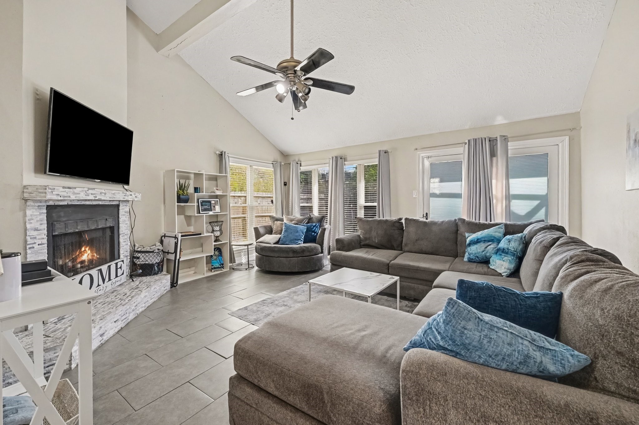 515 Foxglove Drive, Missouri City, TX 77489