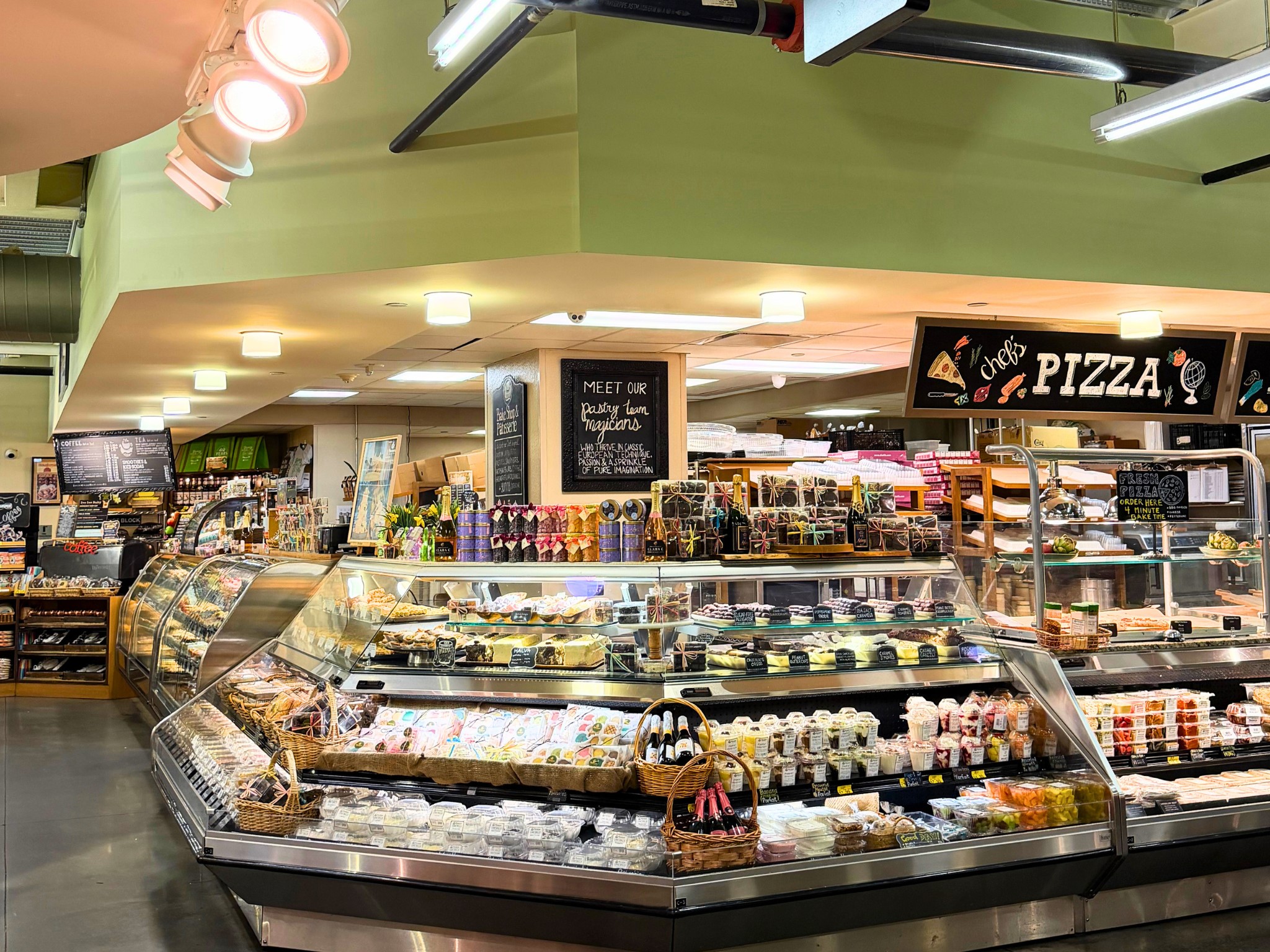 In-house gourmet market is located on the first floor with dedicated access for residents. curated selection of international ingredients, prepared foods, extensive wine collection, fresh baked goods, butcher shop, a coffee bar and specialty items.