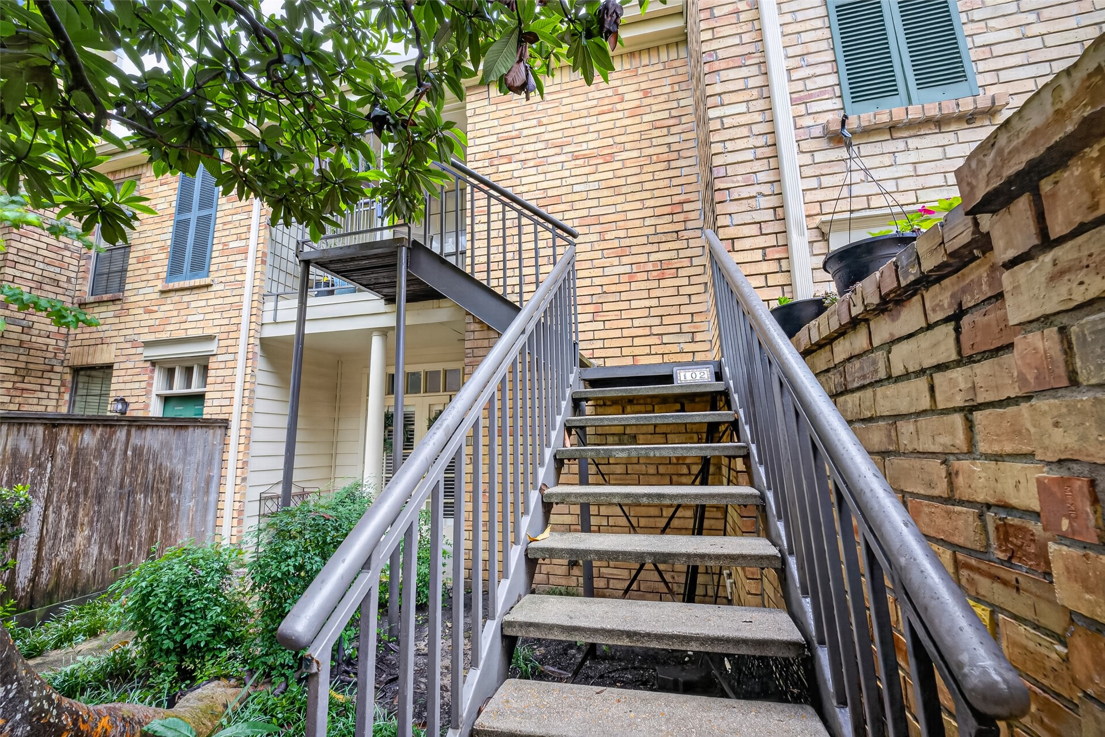 4000 Purdue Street, #102, Houston, TX 77005