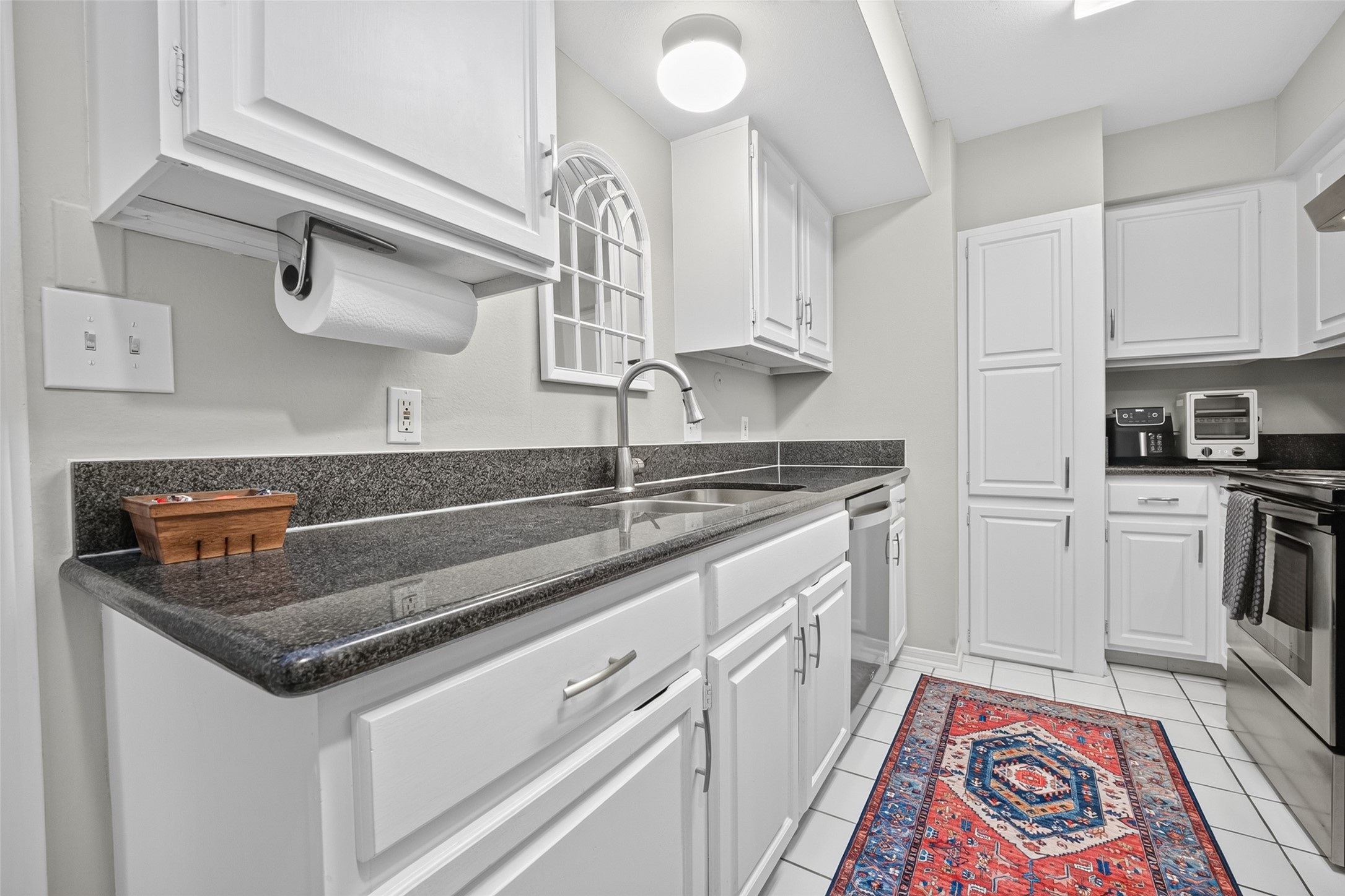 4000 Purdue Street, #102, Houston, TX 77005