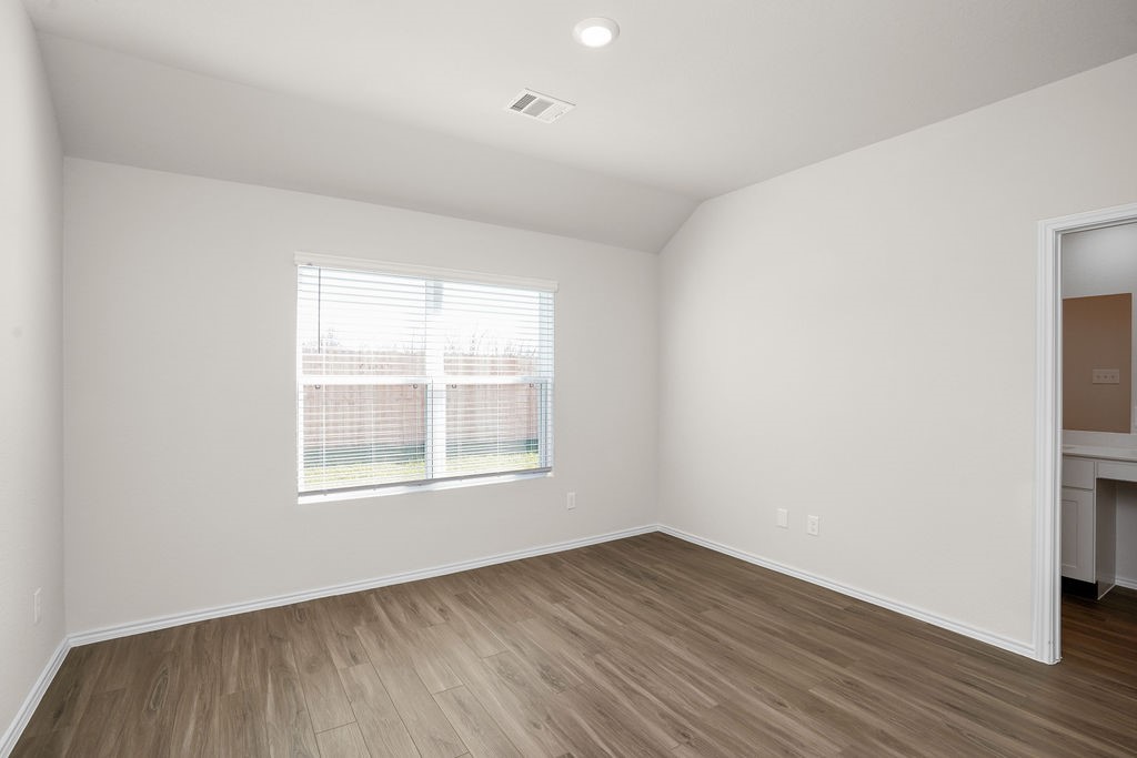 Photos may be representative of the floor plan and not the exact home. Finishes, layout, and features of the actual property for lease may vary.