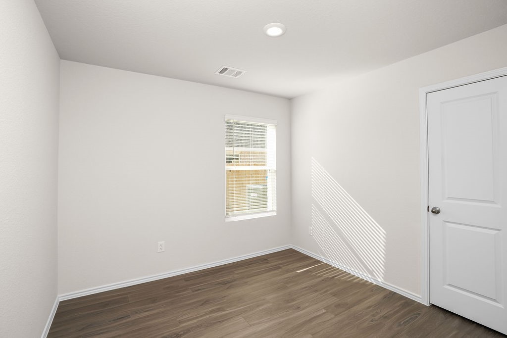Photos may be representative of the floor plan and not the exact home. Finishes, layout, and features of the actual property for lease may vary.