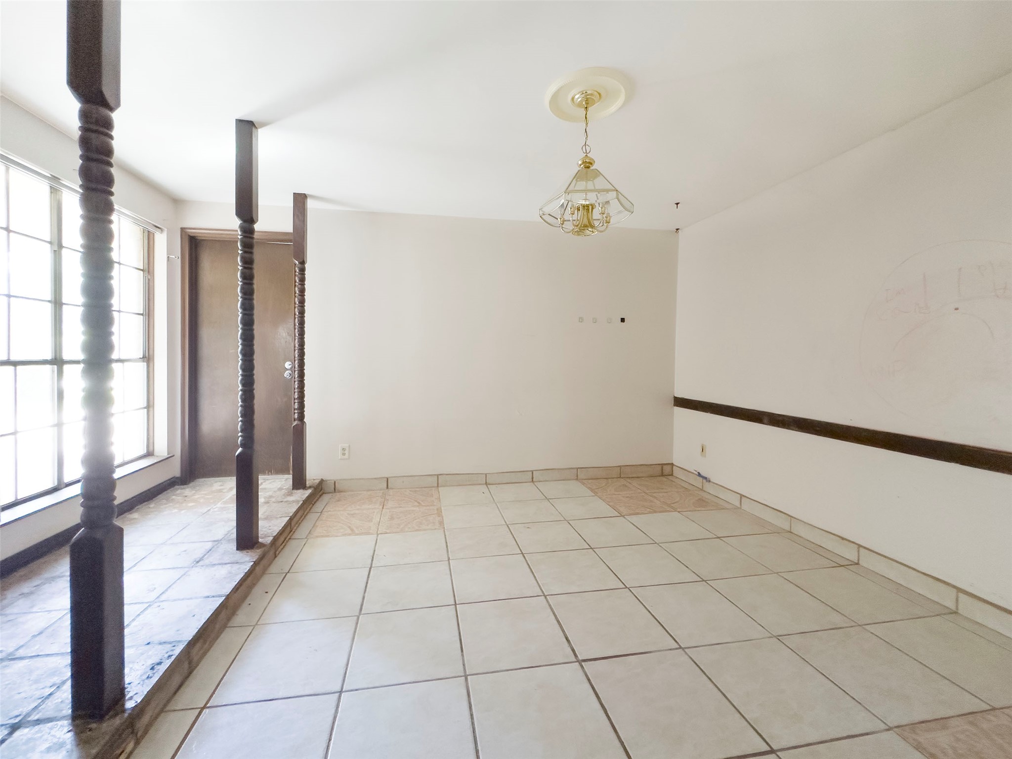 Formal dining room