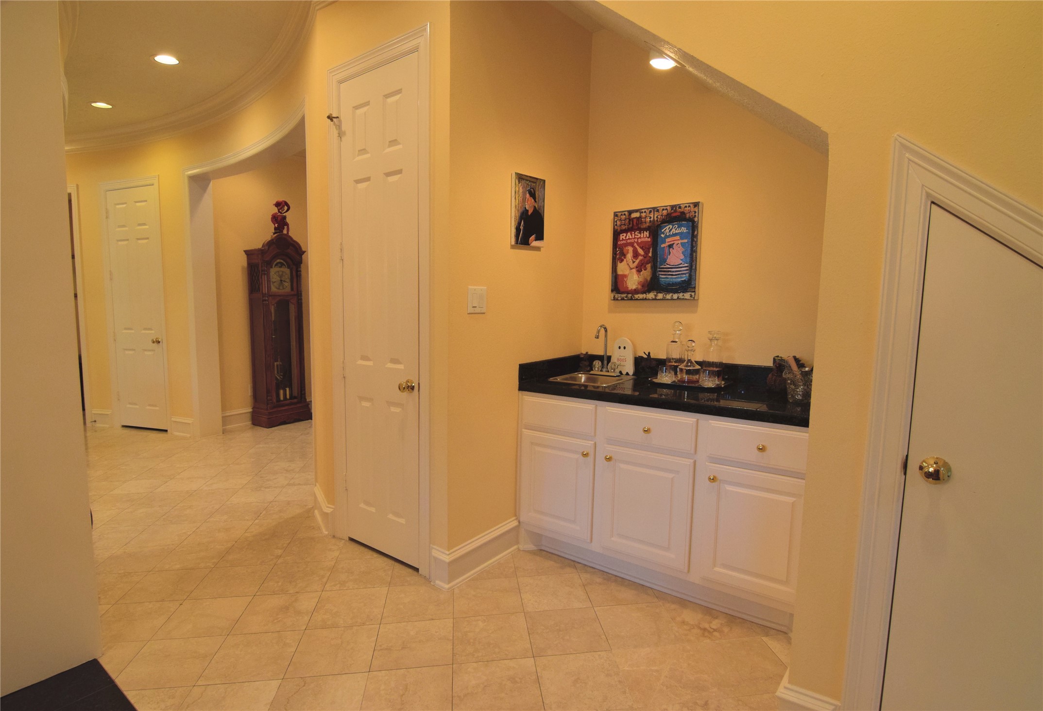 Wet Bar