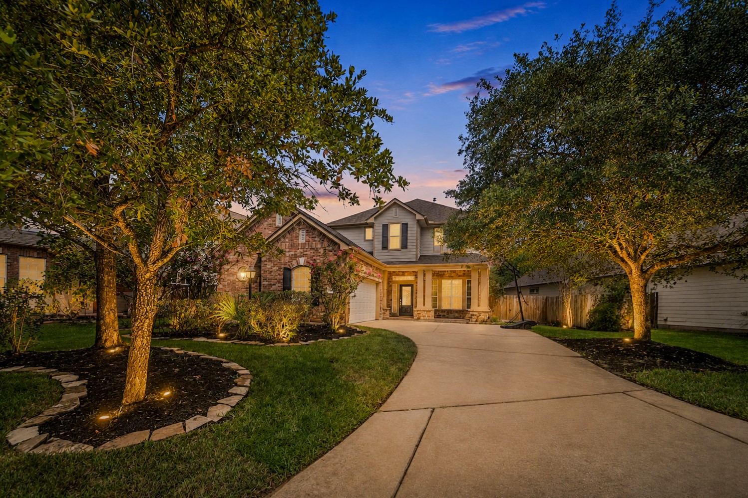 Located on a wooded, quiet cul-de-sac!
