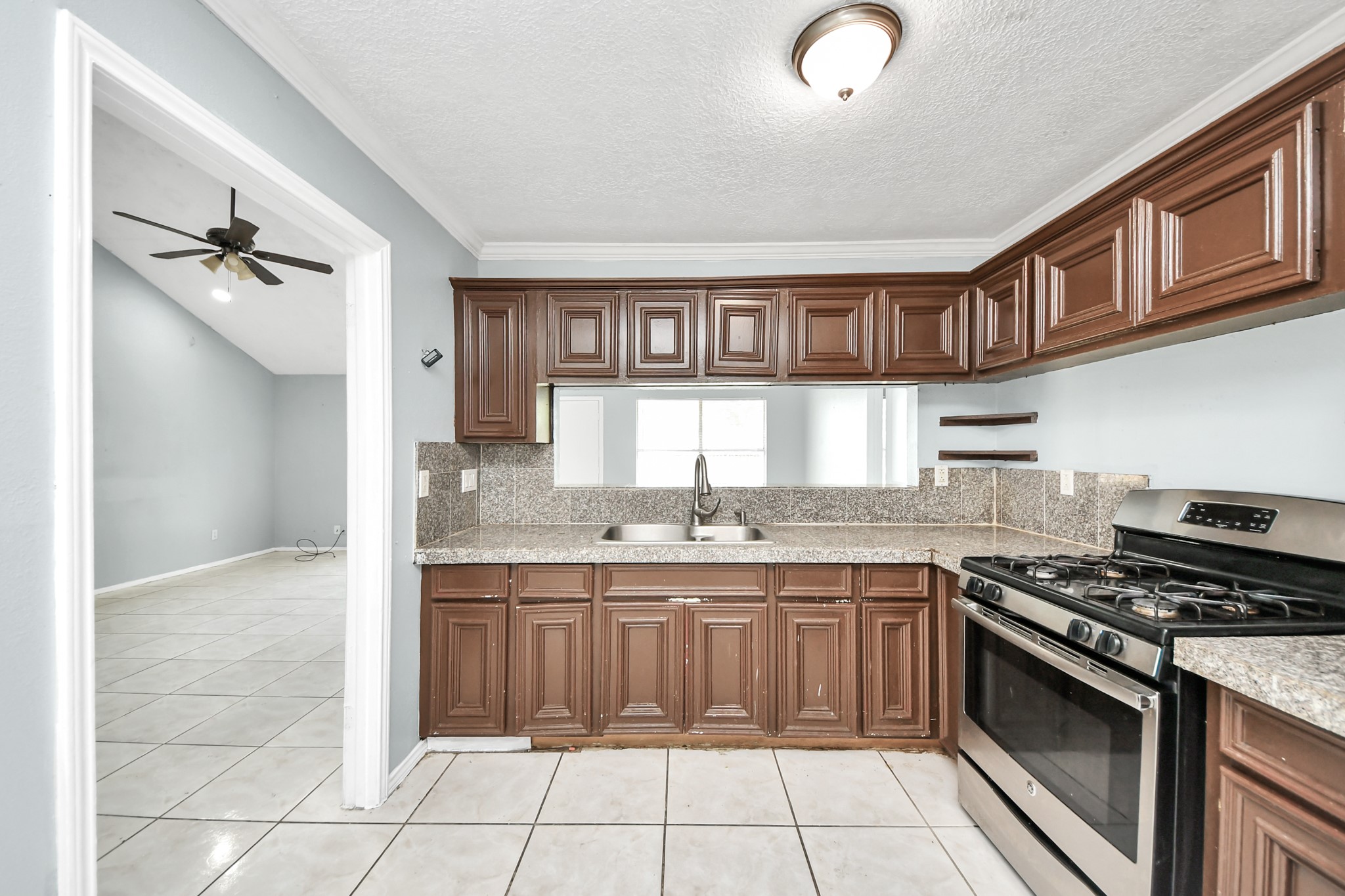 1923 Feather Ridge Drive, Missouri City, TX 77489