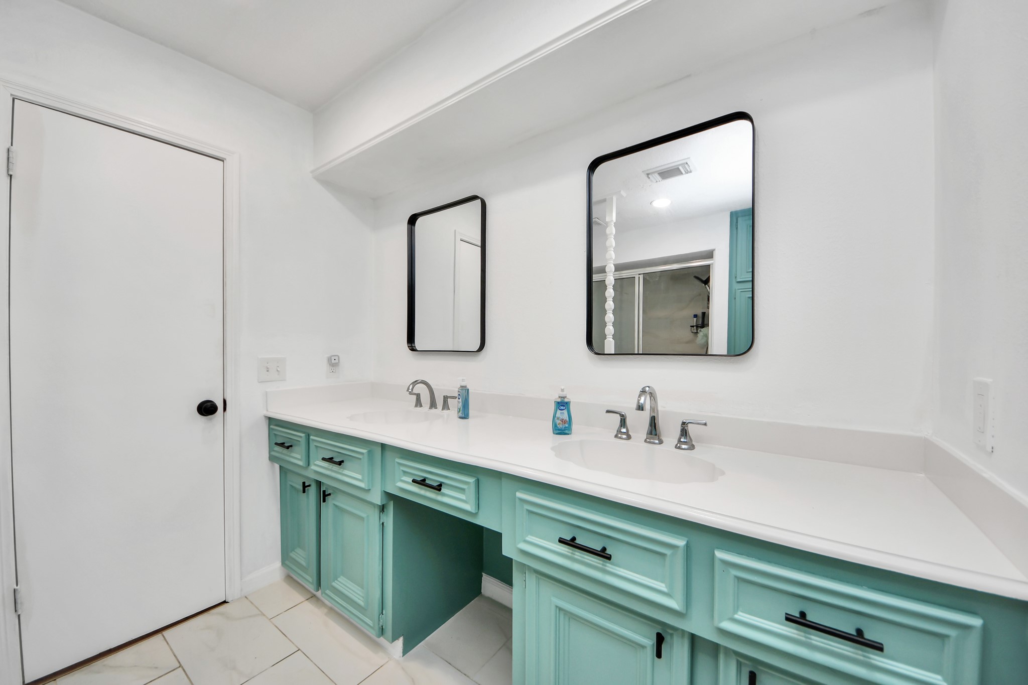 2903 Blue Glen Lane, Houston, TX 77073