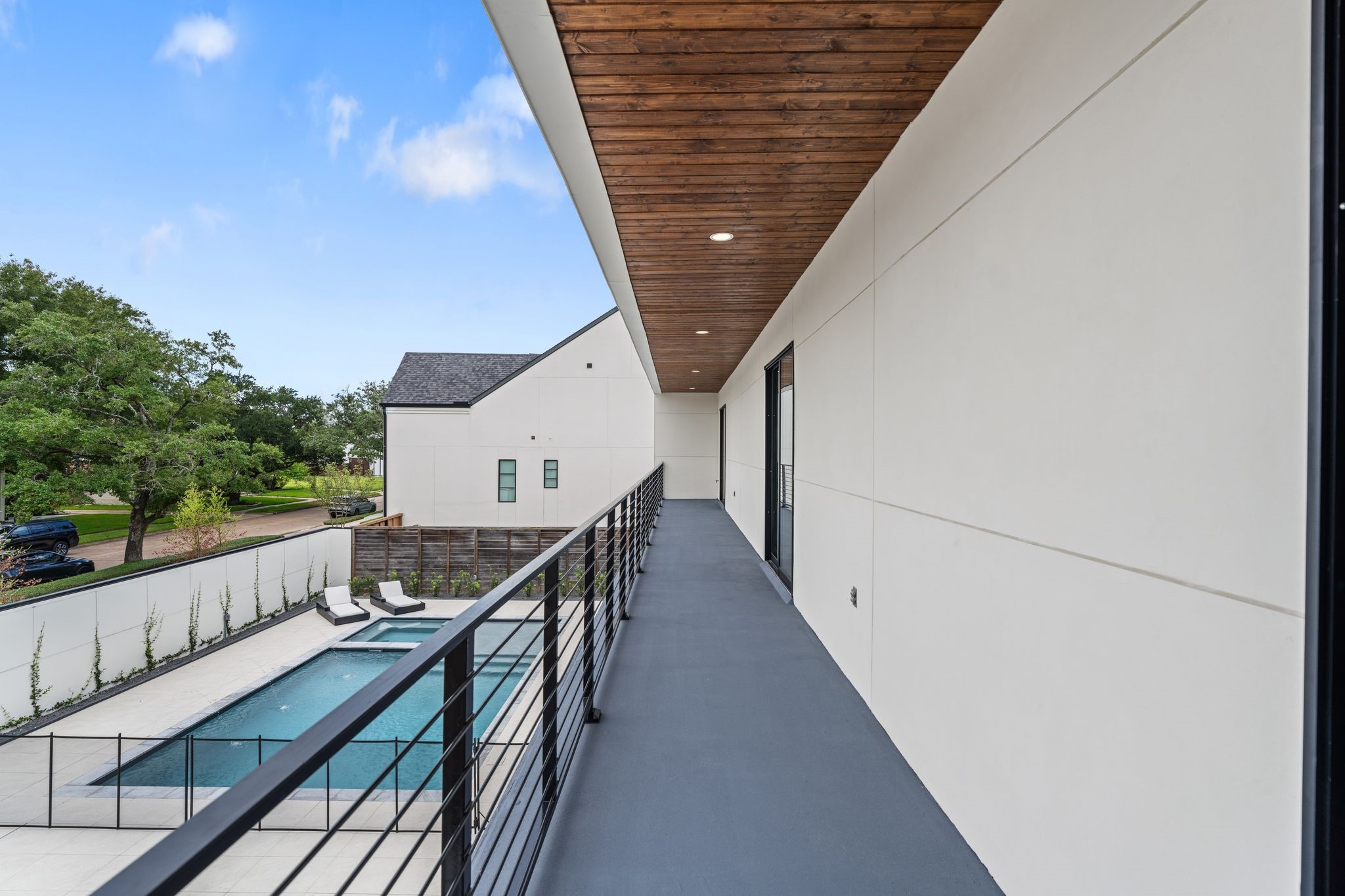5110 Glenmeadow Drive, Houston, TX 77096