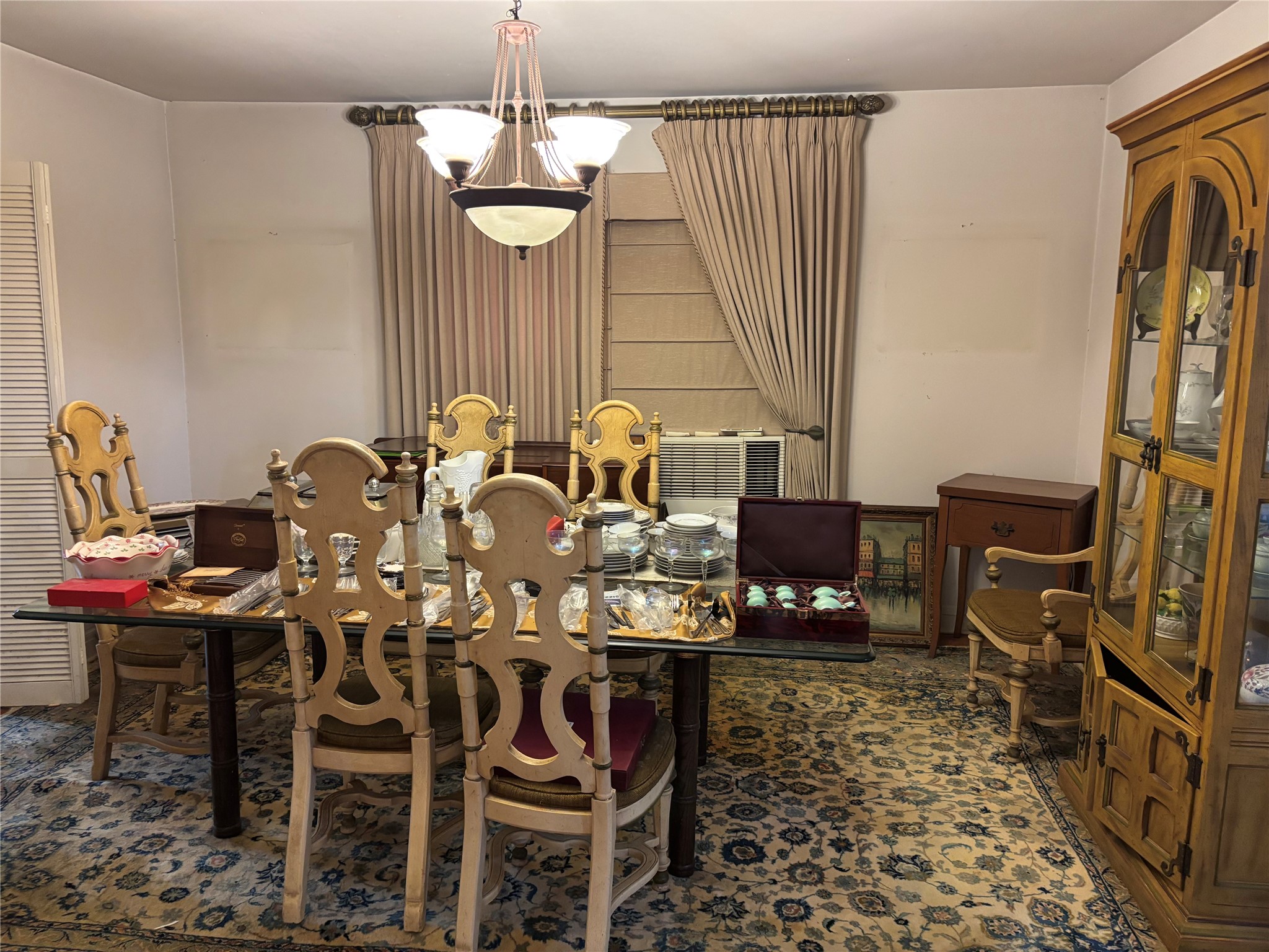 Formal Dinning Room Formal Dinning Room