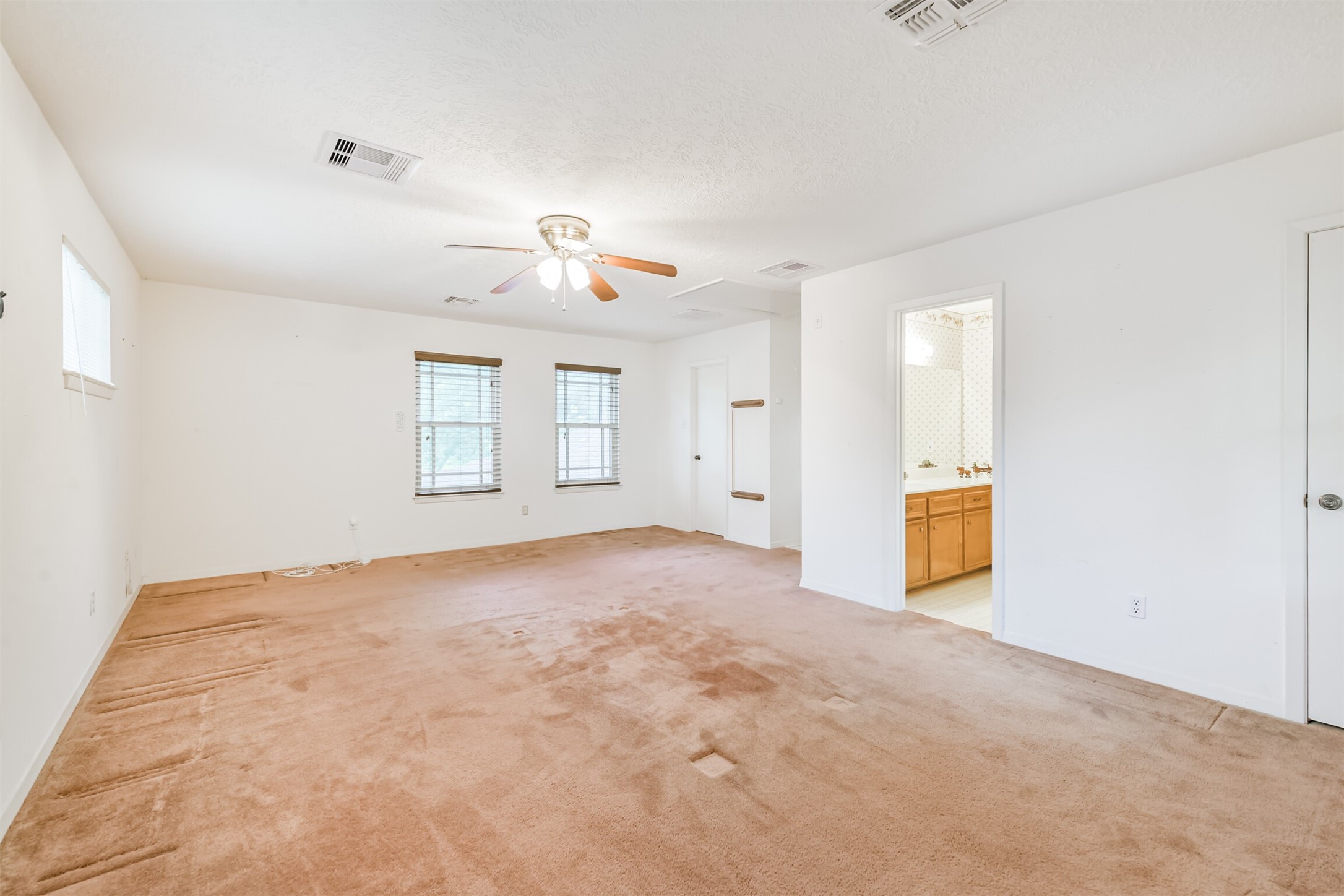 Virtually updated "above garage addition" bathroom.