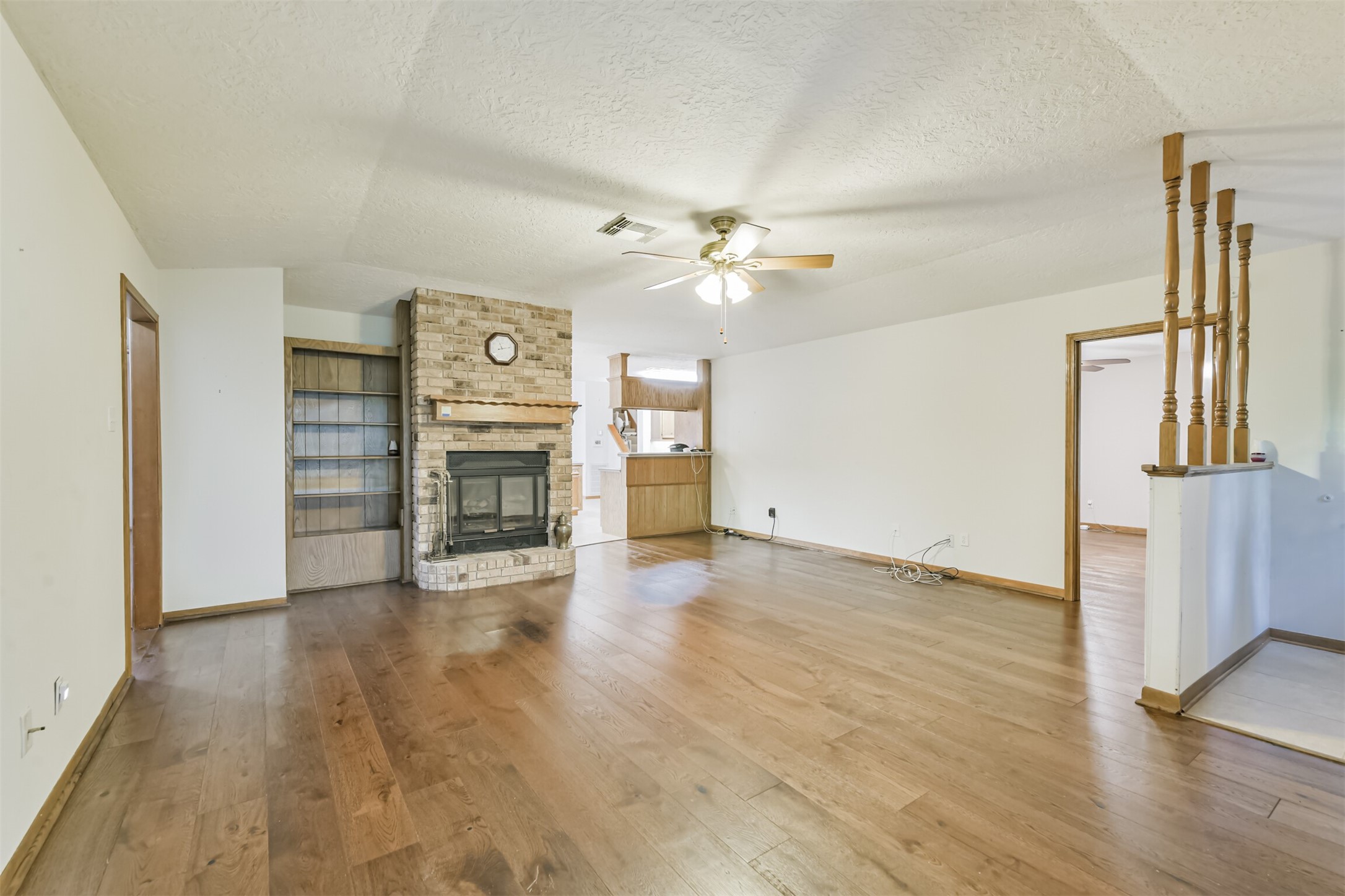 252 Springs Edge Drive, Montgomery, TX 77356