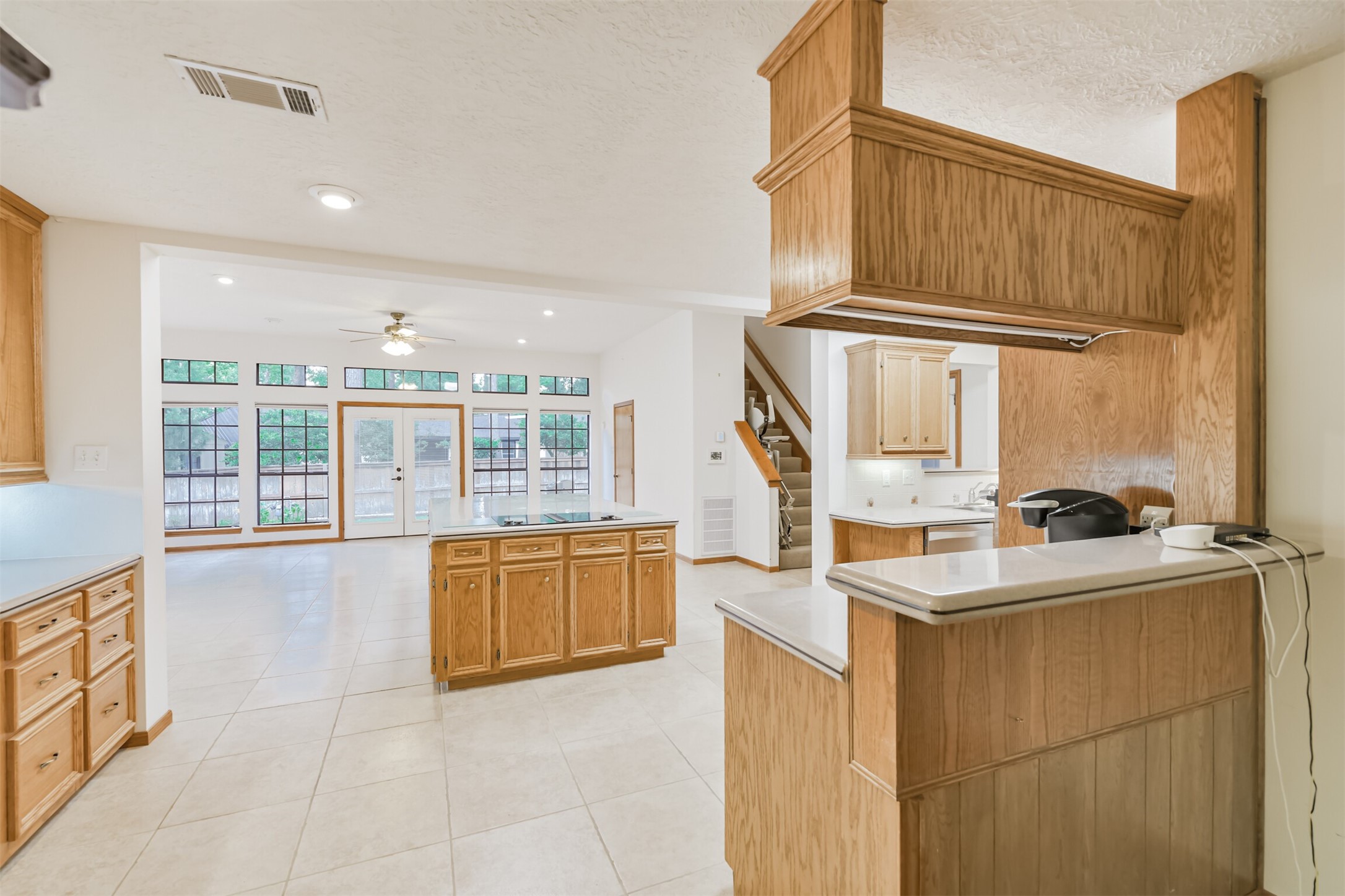 252 Springs Edge Drive, Montgomery, TX 77356