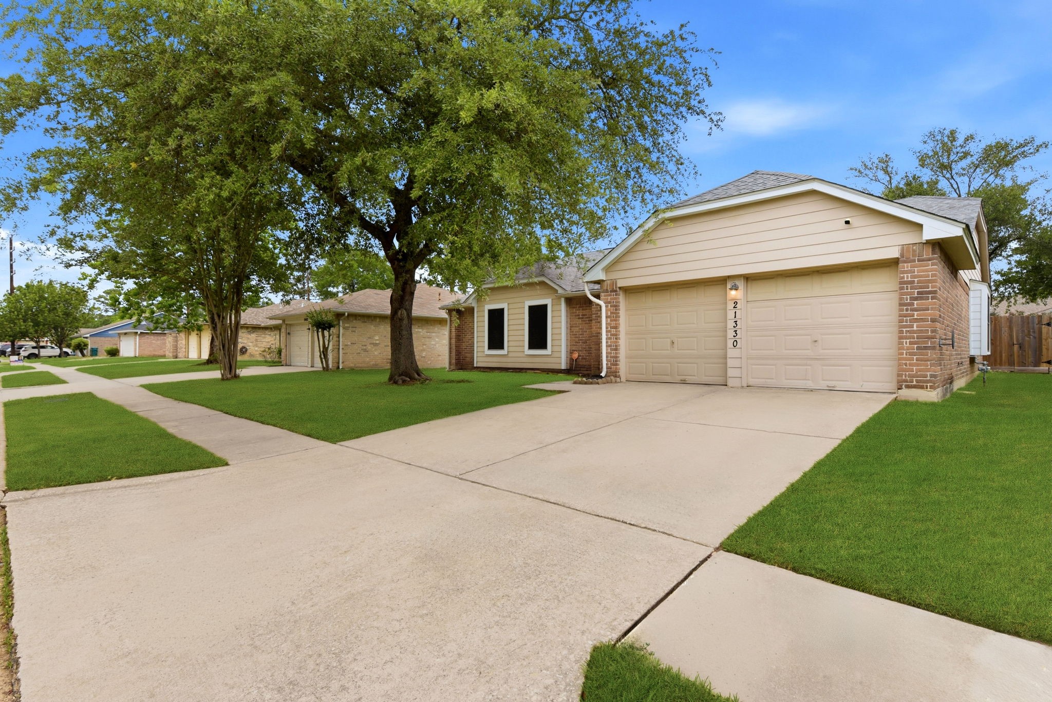 21330 Golden Dove Drive, Spring, TX 77388