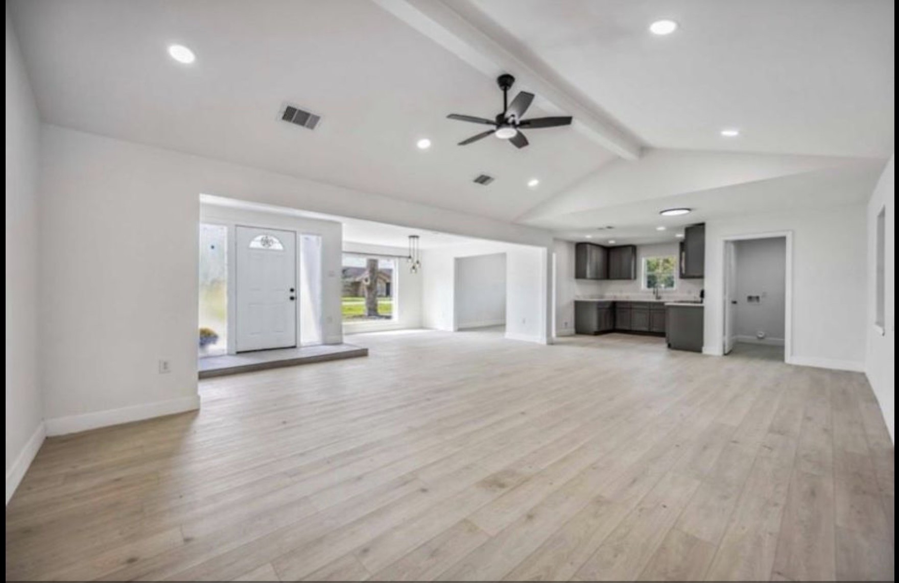 2819 Toyah Avenue, Houston, TX 77039