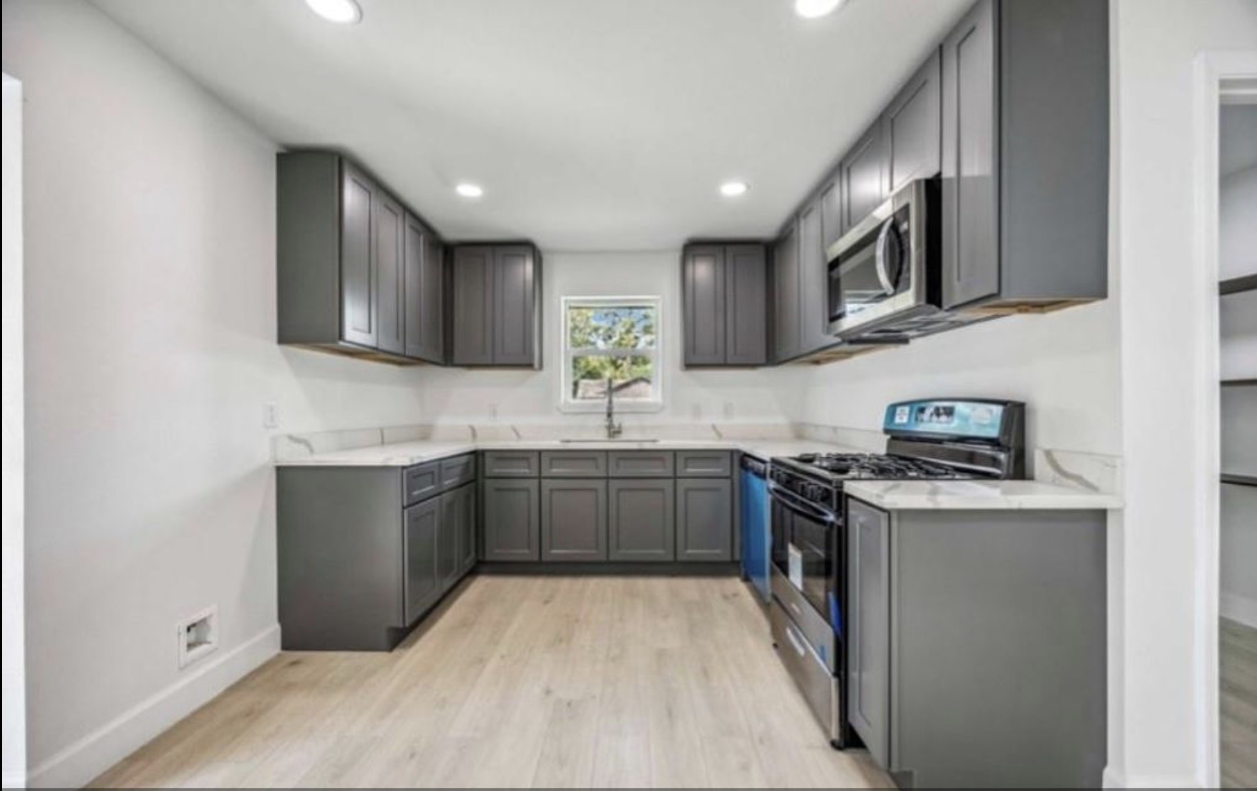 2819 Toyah Avenue, Houston, TX 77039