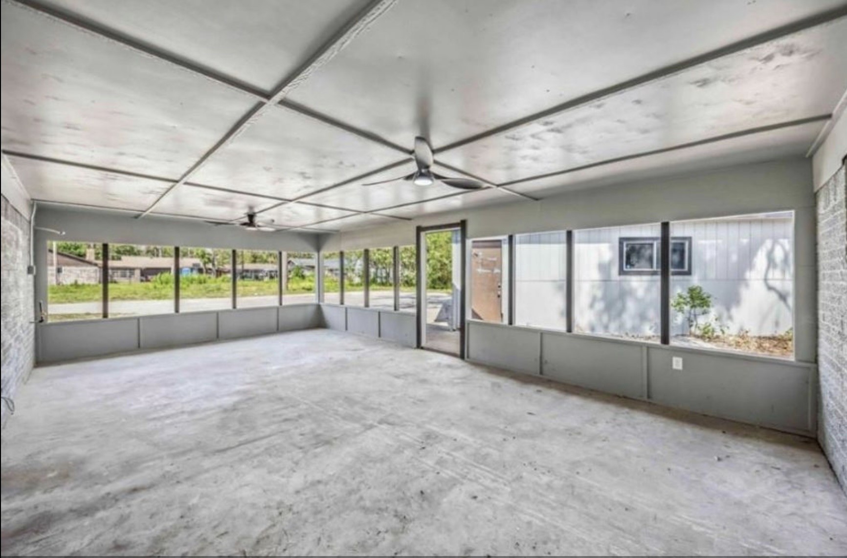 2819 Toyah Avenue, Houston, TX 77039
