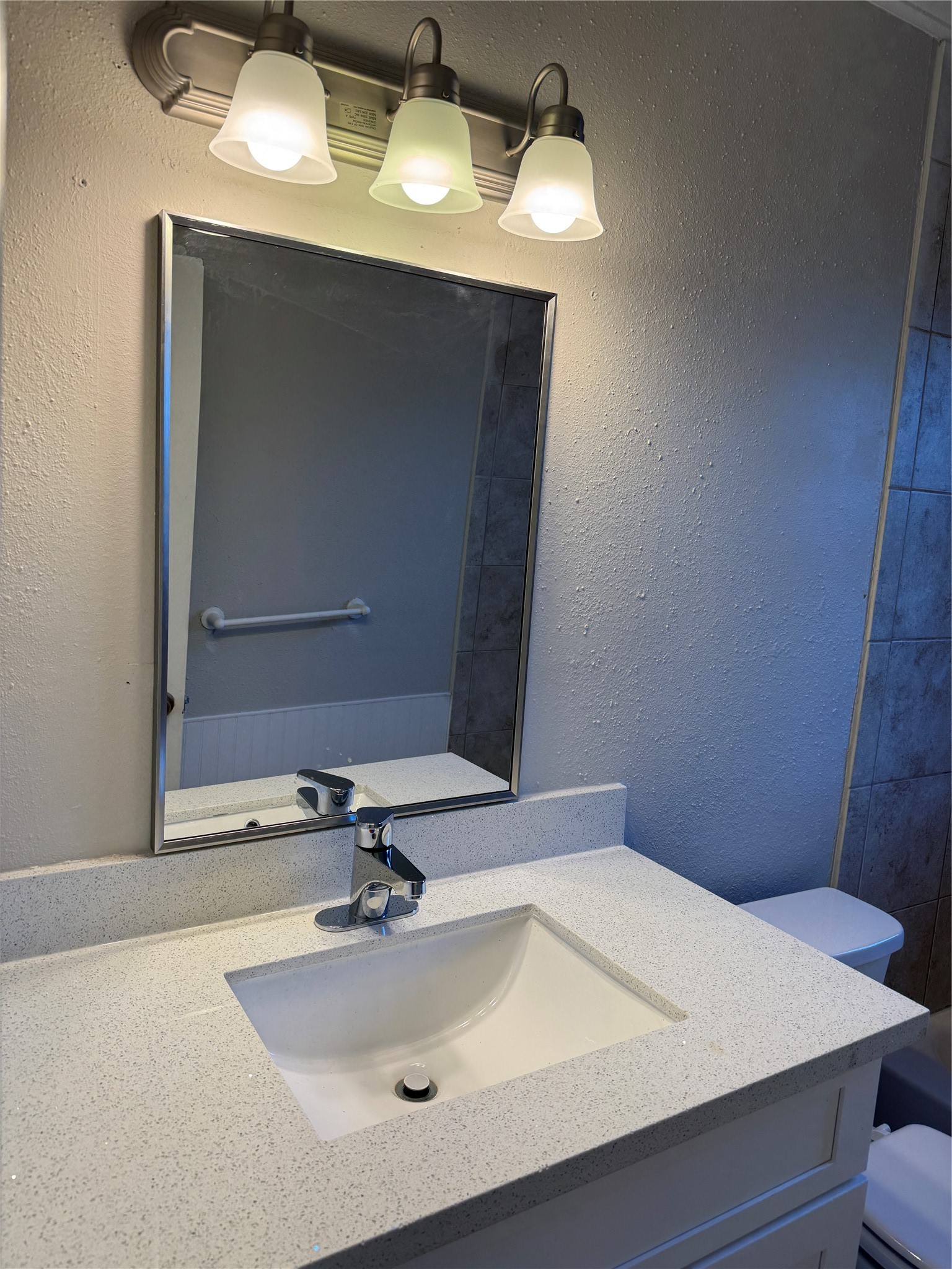606 Linda Lane, Alvin, TX 77511