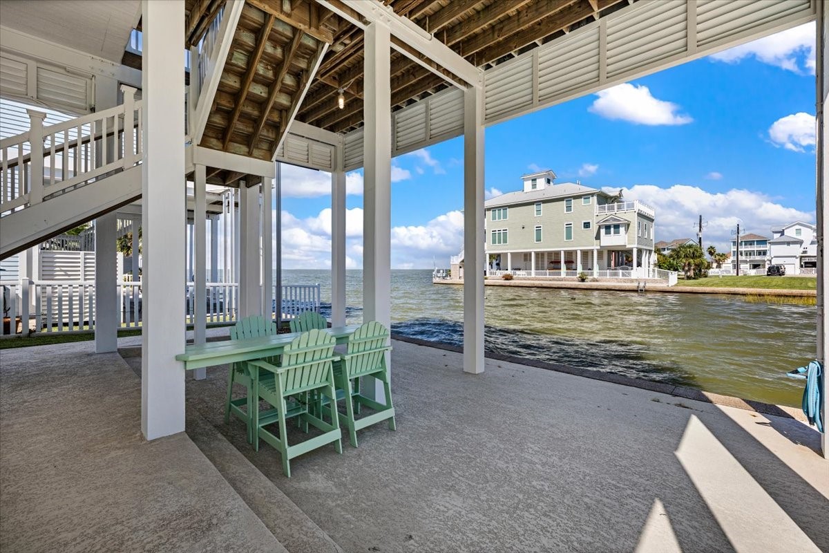 Ample space on the ground level for entertaining