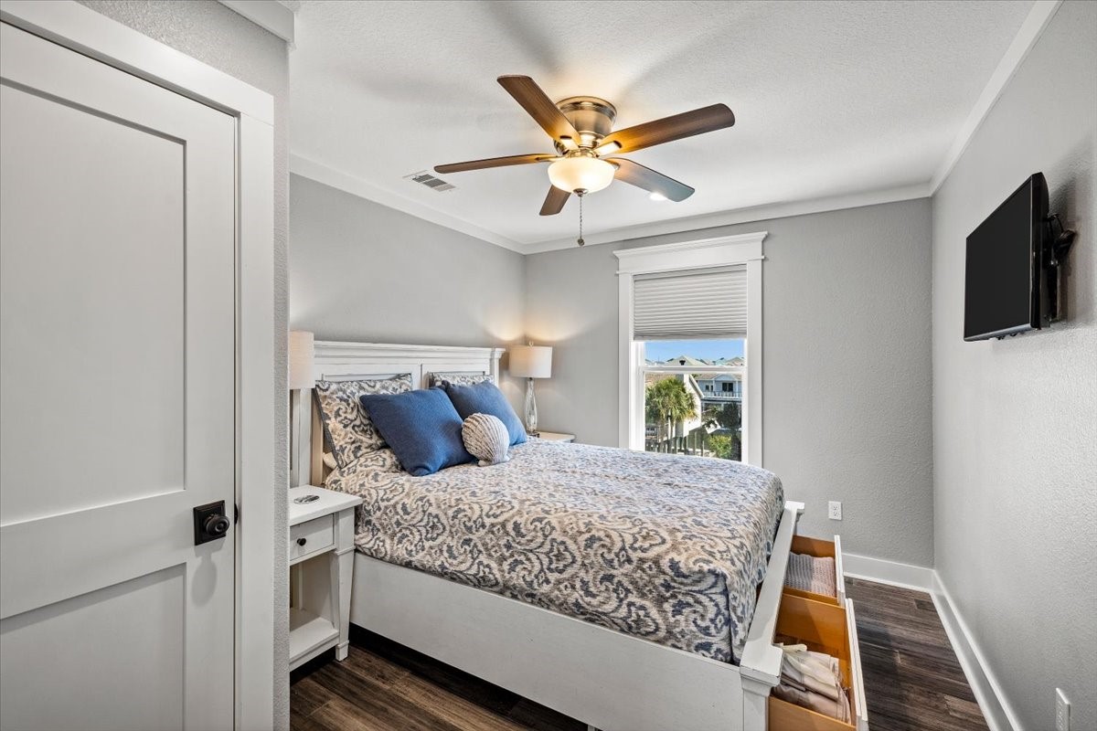 2nd bedroom with Tommy Bahama bed with under bed drawers